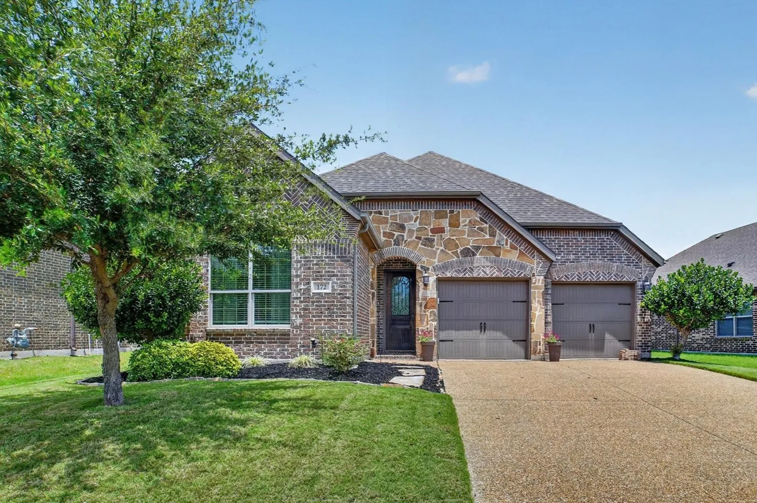 Single Family Residence For Sale in Rockwall County , 172 Buffington Avenue, Fate, Texas 75189, 3 Bedroom, 2 Bathroom, 2 Garage spaces, 1,844 Sqft, built in 2012, mls#21298285, Real Estate Agent in Fate, Homes For Sale in Rockwall county, Homes For Sale in Fate, Realtor in Fate Texas, Real Estate Brokerage Independent Realty Texas, Luminita Cordes Realtor