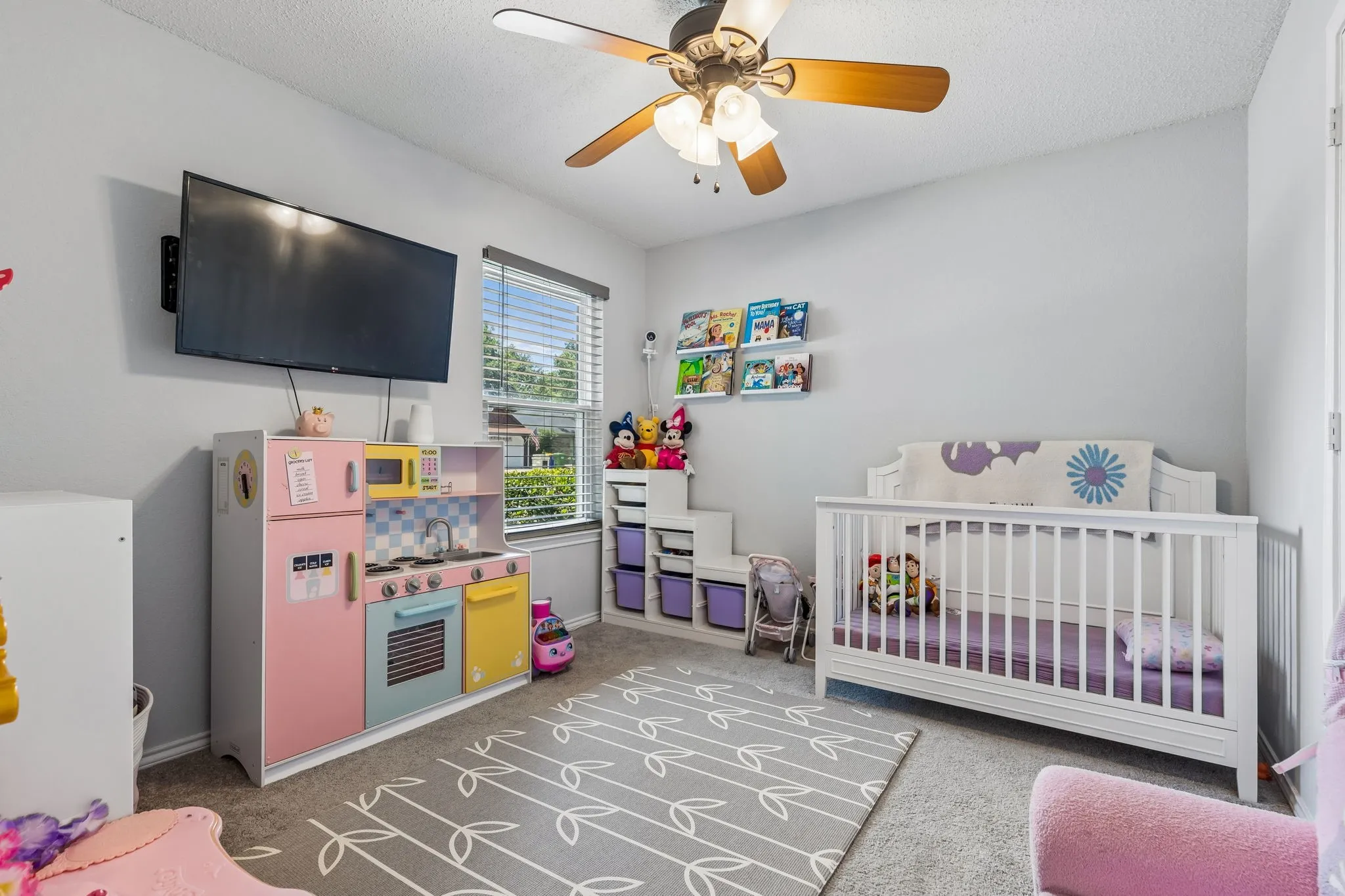 Single Family Residence For Sale in Tarrant County , 6417 Loma Vista Drive, Watauga, Texas 76148, 3 Bedroom, 2 Bathroom, 2 Garage spaces, 1,430 Sqft, built in 1984, mls#21300047, Real Estate Agent in Watauga, Homes For Sale in Tarrant county, Homes For Sale in Watauga, Realtor in Watauga Texas, Real Estate Brokerage Independent Realty Texas, Luminita Cordes Realtor