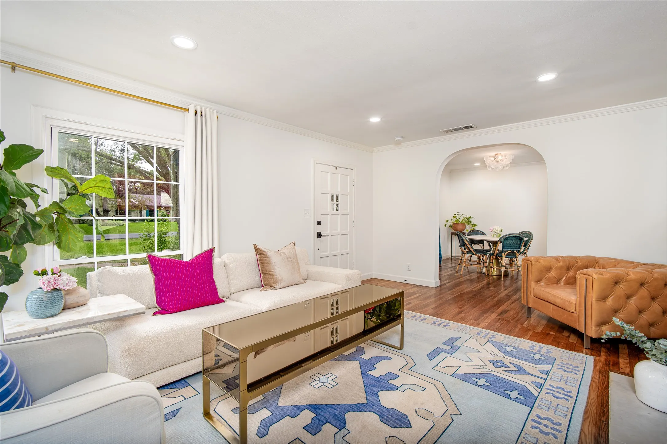 Light and bright living room