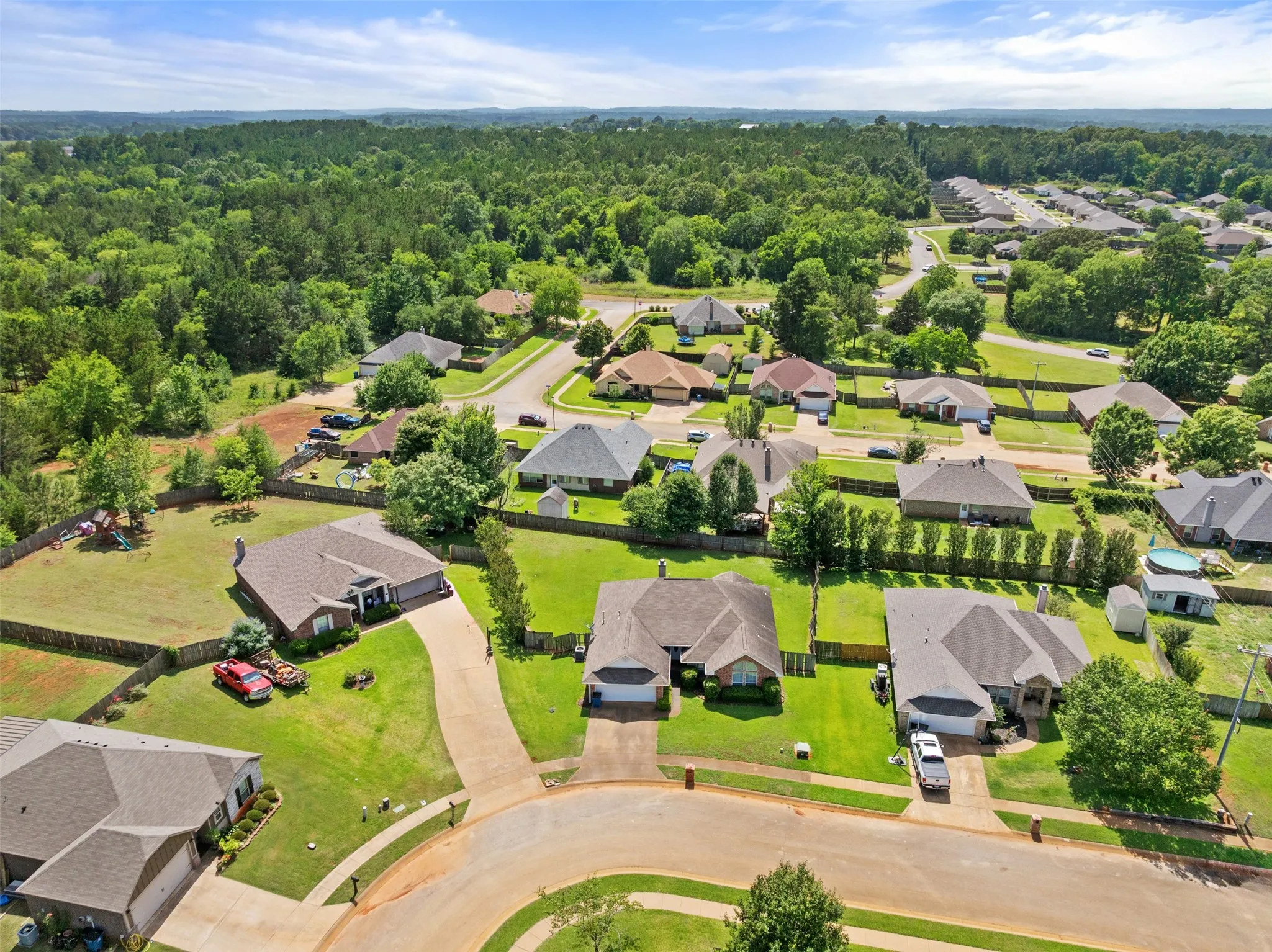 Single Family Residence For Sale in Cherokee County , 265 Crestview Lane, Jacksonville, Texas 75766, 4 Bedroom, 2 Bathroom, 2 Garage spaces, 1,785 Sqft, built in 2002, mls#21300665, Real Estate Agent in Jacksonville, Homes For Sale in Cherokee county, Homes For Sale in Jacksonville, Realtor in Jacksonville Texas, Real Estate Brokerage Independent Realty Texas, Luminita Cordes Realtor