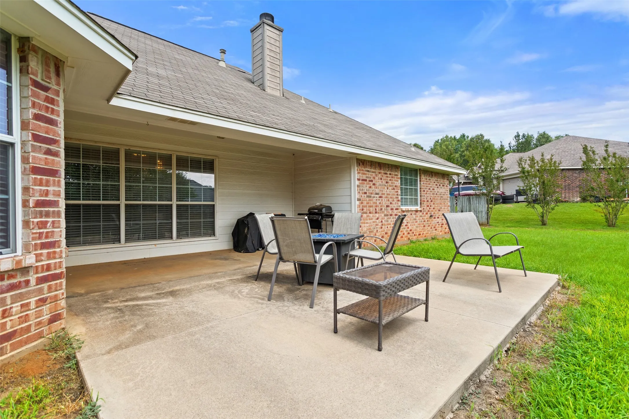 Single Family Residence For Sale in Cherokee County , 265 Crestview Lane, Jacksonville, Texas 75766, 4 Bedroom, 2 Bathroom, 2 Garage spaces, 1,785 Sqft, built in 2002, mls#21300665, Real Estate Agent in Jacksonville, Homes For Sale in Cherokee county, Homes For Sale in Jacksonville, Realtor in Jacksonville Texas, Real Estate Brokerage Independent Realty Texas, Luminita Cordes Realtor