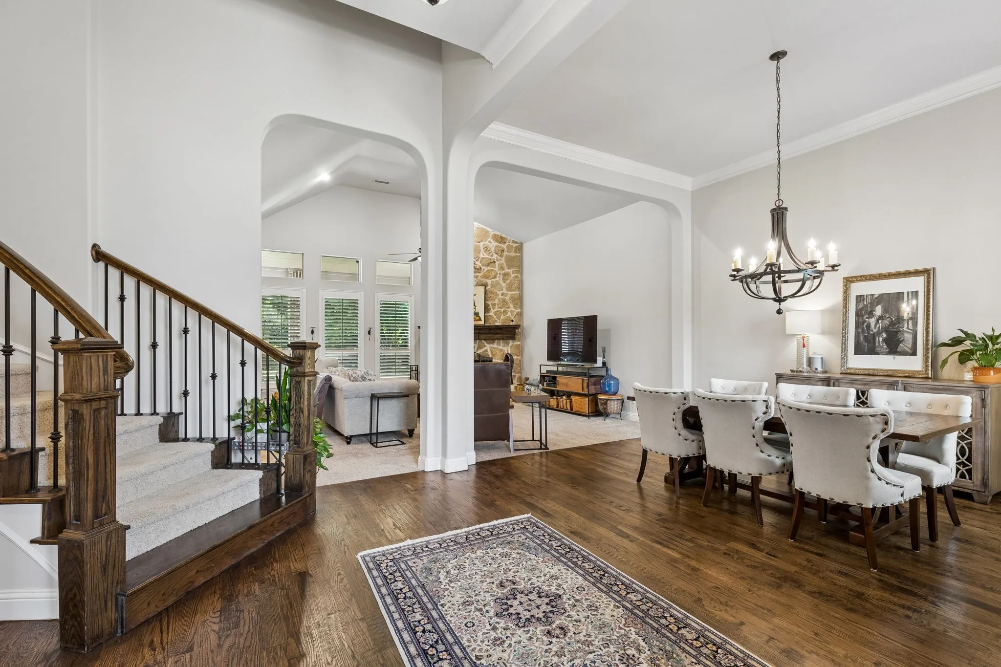 Single Family Residence For Sale in Collin County , 618 Forest Hill Drive, Murphy, Texas 75094, 5 Bedroom, 5 Bathroom, 3 Garage spaces, 4,711 Sqft, built in 2013, mls#21265067, Real Estate Agent in Murphy, Homes For Sale in Collin county, Homes For Sale in Murphy, Realtor in Murphy Texas, Real Estate Brokerage Independent Realty Texas, Luminita Cordes Realtor