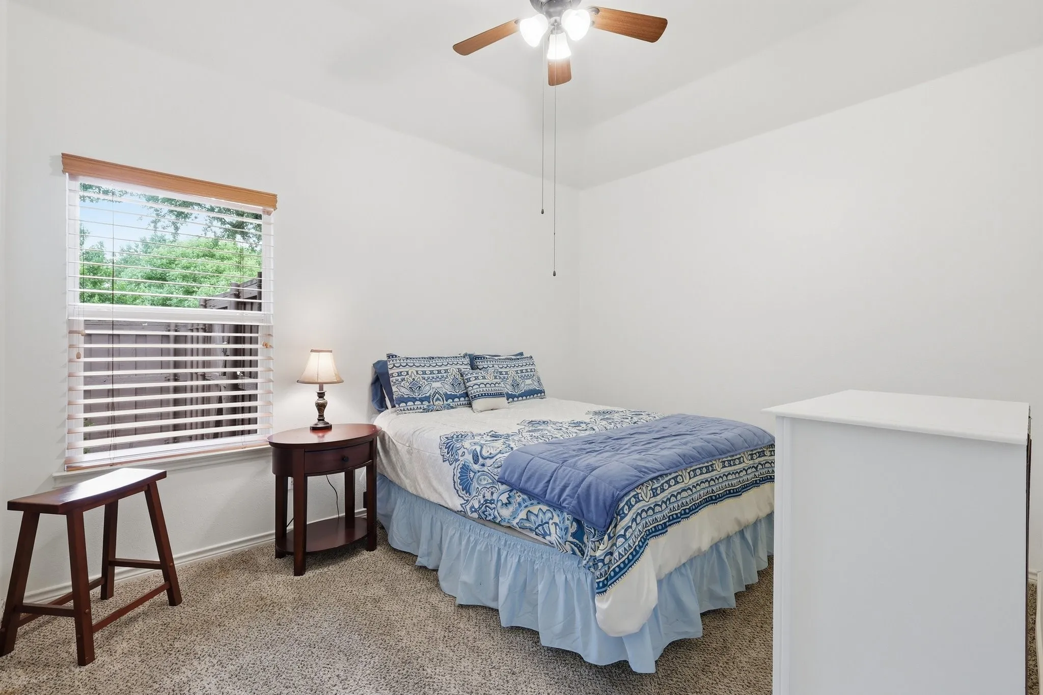 Single Family Residence For Sale in Collin County , 7764 Lancaster, Frisco, Texas 75035, 3 Bedroom, 2 Bathroom, 2 Garage spaces, 1,896 Sqft, built in 2004, mls#21294510, Real Estate Agent in Frisco, Homes For Sale in Collin county, Homes For Sale in Frisco, Realtor in Frisco Texas, Real Estate Brokerage Independent Realty Texas, Luminita Cordes Realtor