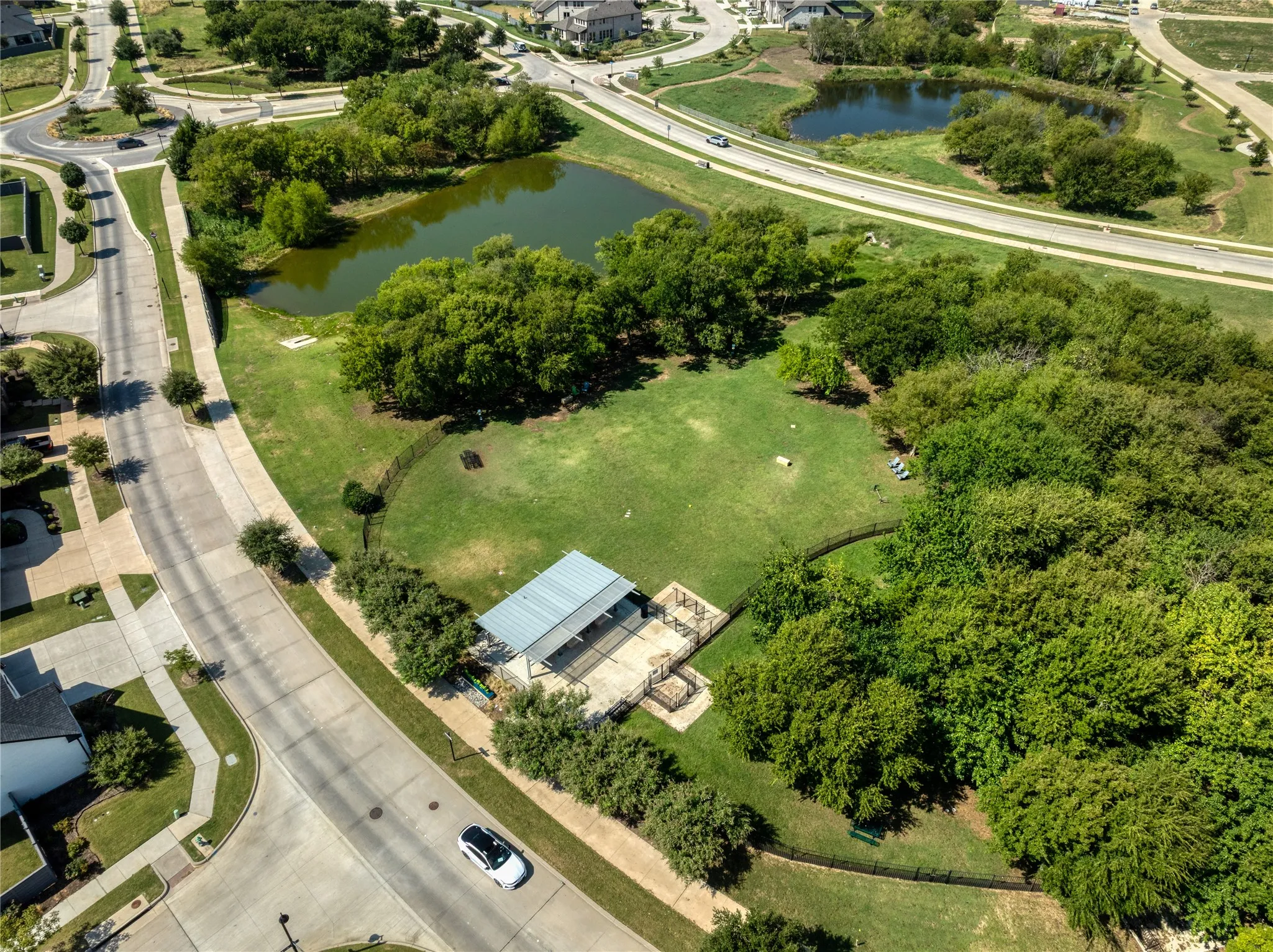 Single Family Residence For Sale in Denton County , 1128 Cottonseed Street, Little Elm, Texas 76227, 4 Bedroom, 3 Bathroom, 2 Garage spaces, 2,253 Sqft, built in 2019, mls#21300299, Real Estate Agent in Little Elm, Homes For Sale in Denton county, Homes For Sale in Little Elm, Realtor in Little Elm Texas, Real Estate Brokerage Independent Realty Texas, Luminita Cordes Realtor