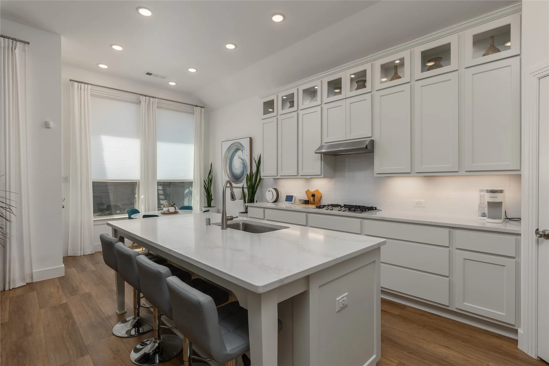 Single Family Residence For Sale in Denton County , 1128 Cottonseed Street, Little Elm, Texas 76227, 4 Bedroom, 3 Bathroom, 2 Garage spaces, 2,253 Sqft, built in 2019, mls#21300299, Real Estate Agent in Little Elm, Homes For Sale in Denton county, Homes For Sale in Little Elm, Realtor in Little Elm Texas, Real Estate Brokerage Independent Realty Texas, Luminita Cordes Realtor