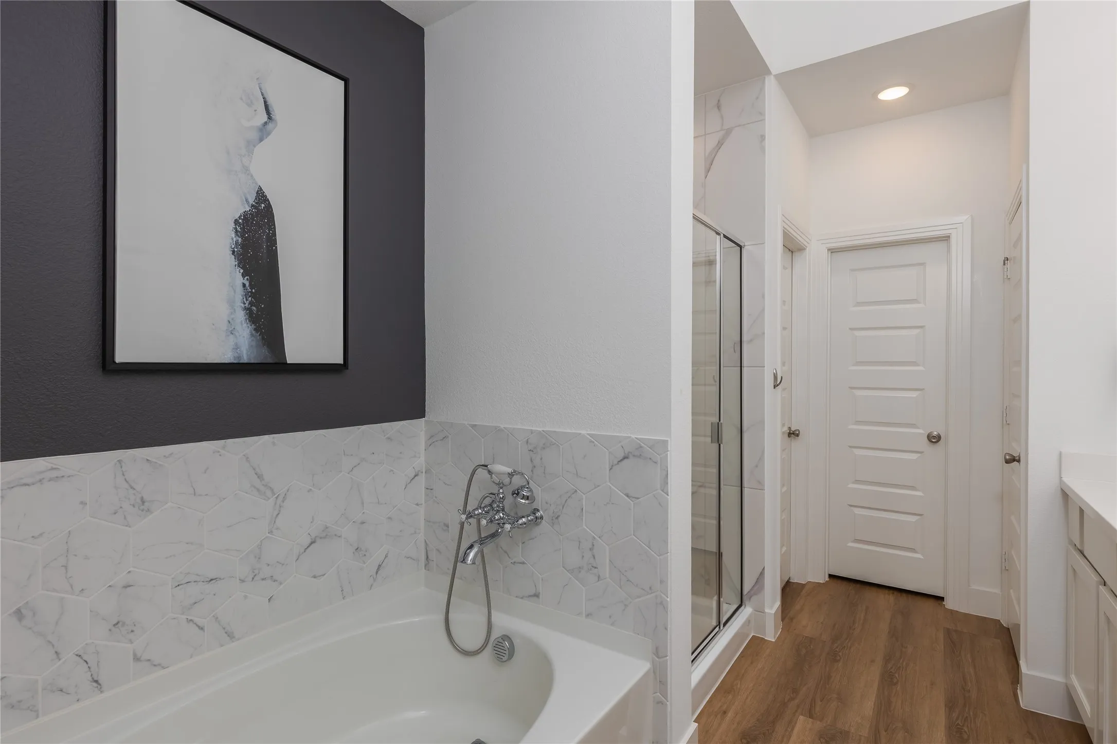 Single Family Residence For Sale in Denton County , 1128 Cottonseed Street, Little Elm, Texas 76227, 4 Bedroom, 3 Bathroom, 2 Garage spaces, 2,253 Sqft, built in 2019, mls#21300299, Real Estate Agent in Little Elm, Homes For Sale in Denton county, Homes For Sale in Little Elm, Realtor in Little Elm Texas, Real Estate Brokerage Independent Realty Texas, Luminita Cordes Realtor