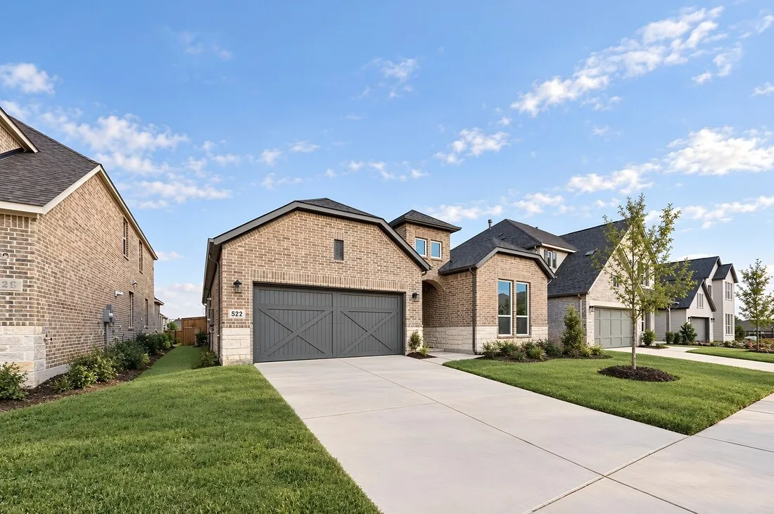 522 Wisteria Street ~ Ready Now
