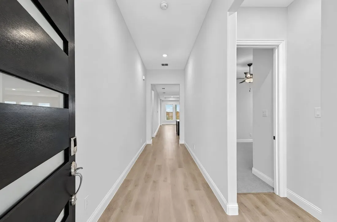 522 Wisteria Street ~ Ready Now