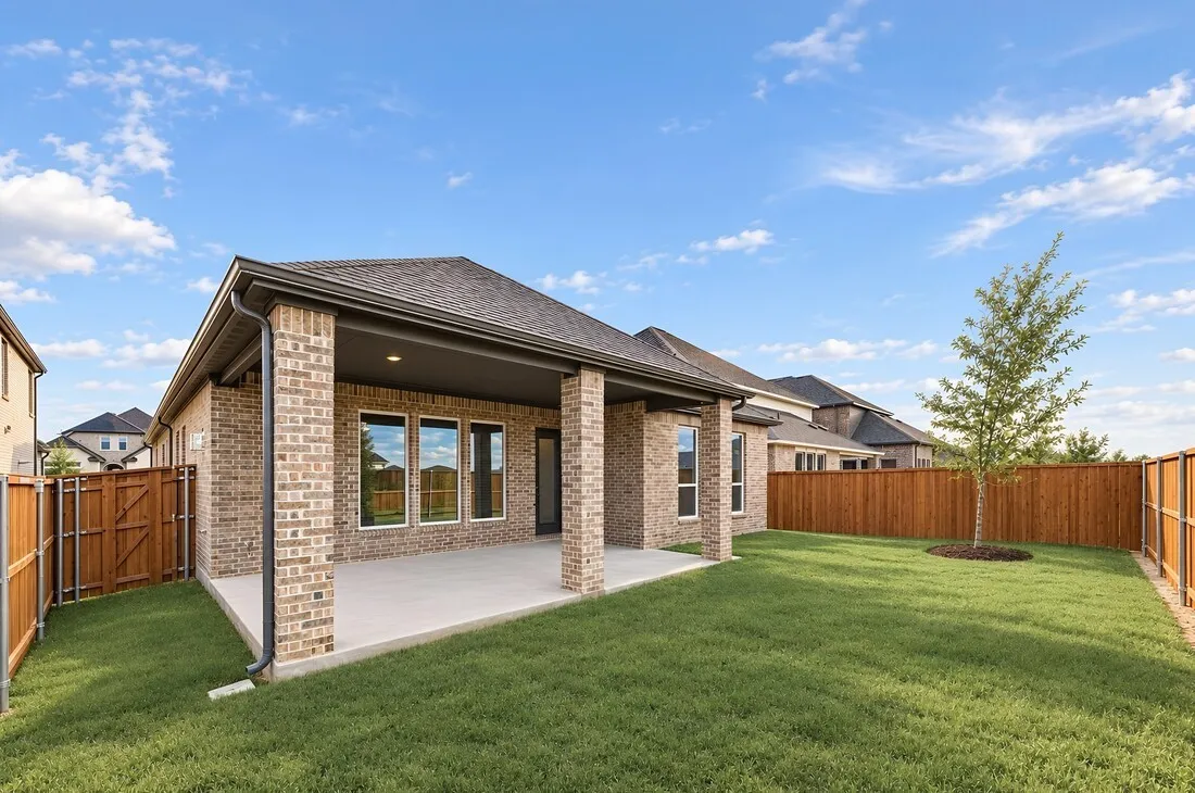 522 Wisteria Street ~ Ready Now