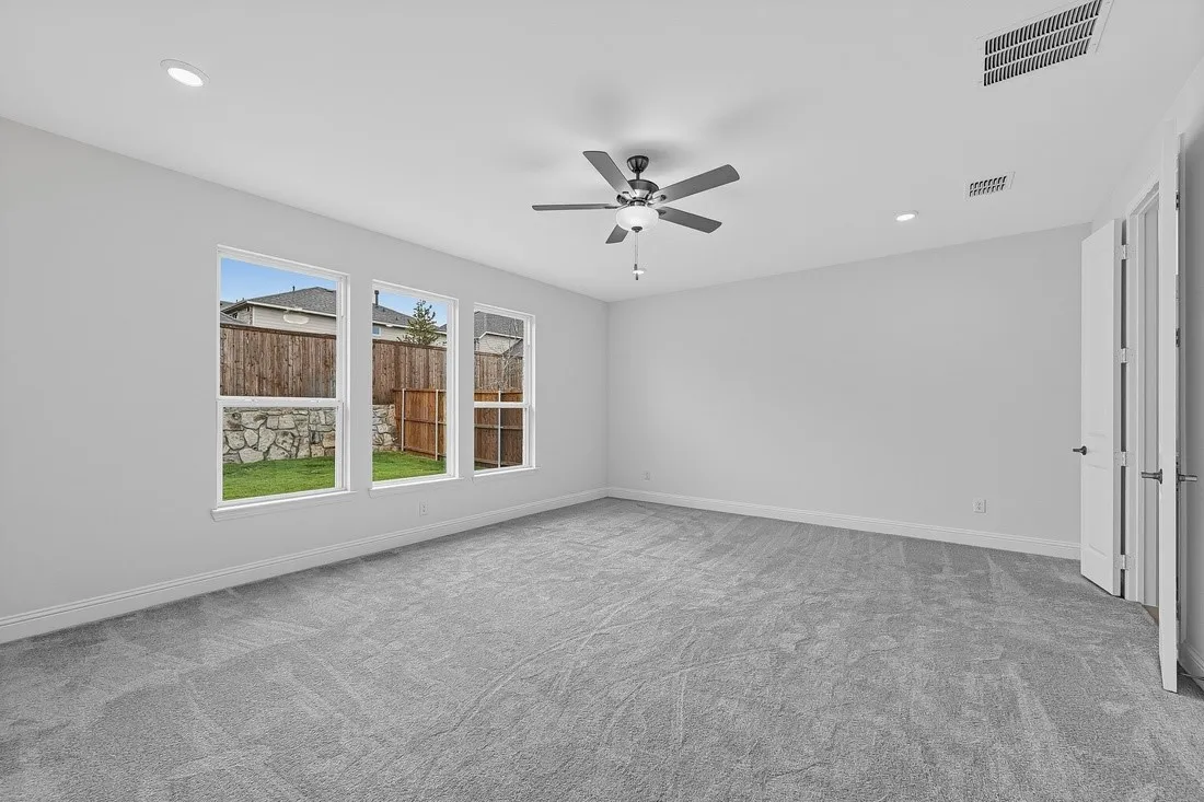 511 Wisteria Street ~ Ready Now