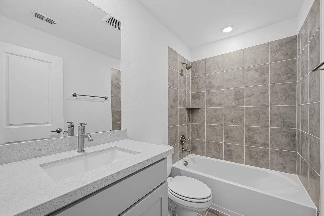 511 Wisteria Street ~ Ready Now