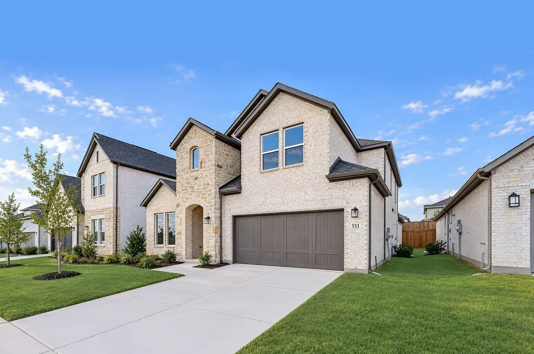 511 Wisteria Street ~ Ready Now