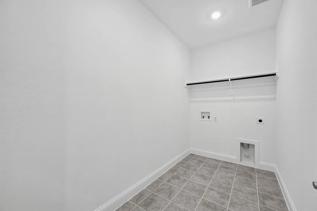 511 Wisteria Street ~ Ready Now