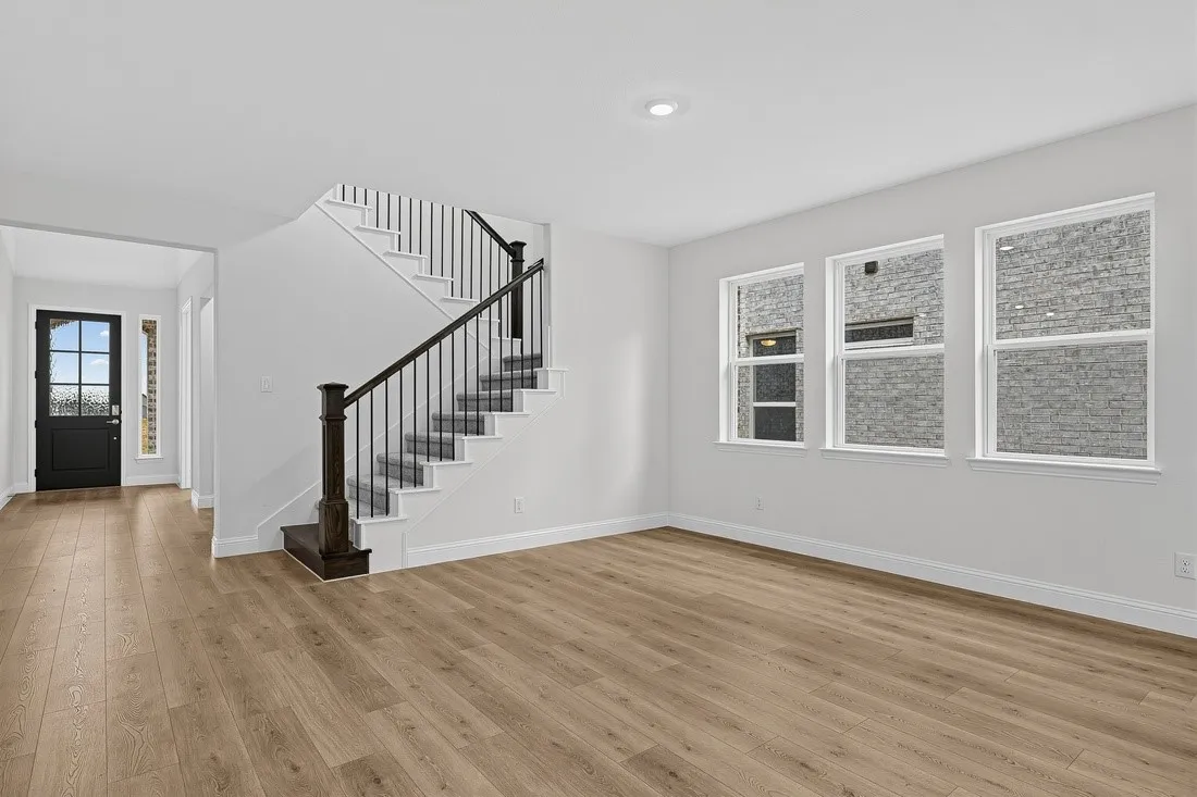 511 Wisteria Street ~ Ready Now