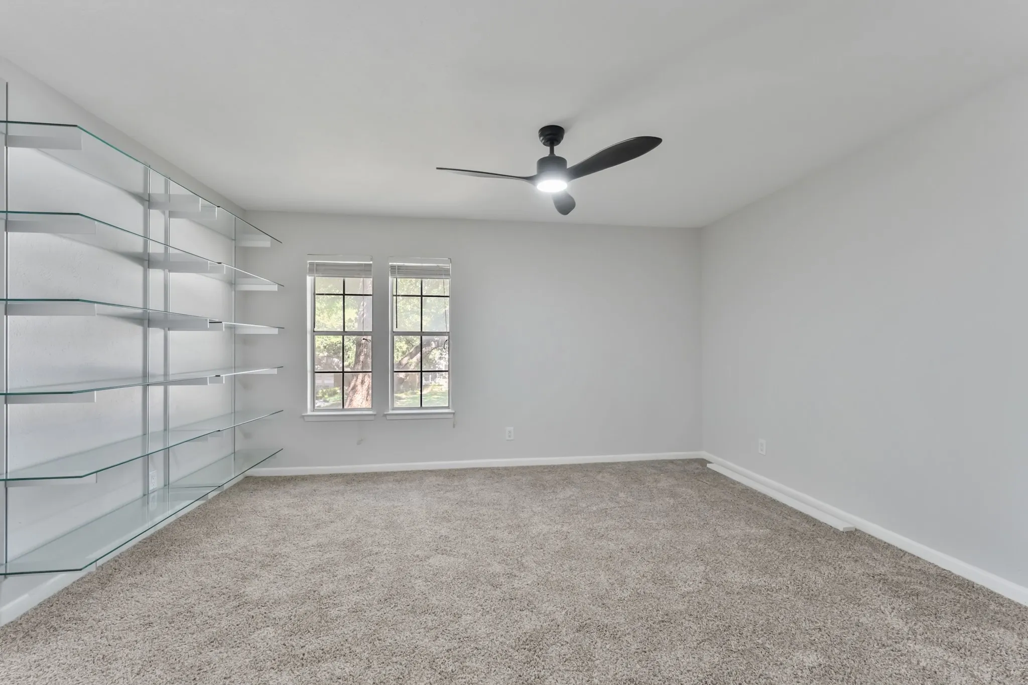 Condominium For Sale in Dallas County , 7620 Riverbrook Drive, Dallas, Texas 75230, 3 Bedroom, 3 Bathroom, Garage spaces, 1,535 Sqft, built in 1969, mls#21287660, Real Estate Agent in Dallas, Homes For Sale in Dallas county, Homes For Sale in Dallas, Realtor in Dallas Texas, Real Estate Brokerage Independent Realty Texas, Luminita Cordes Realtor