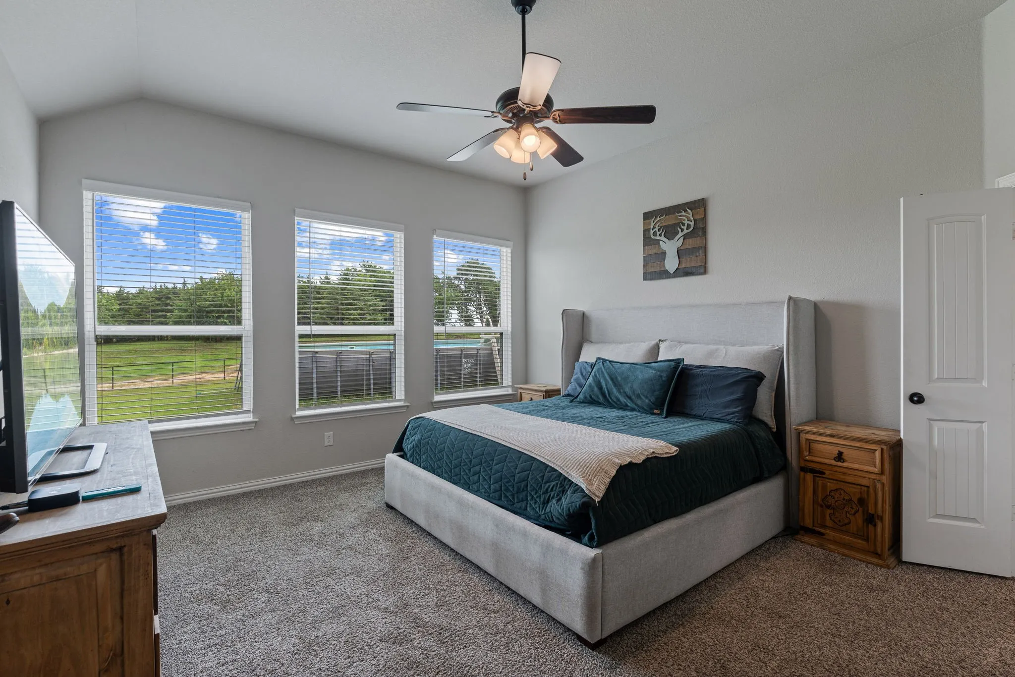 Single Family Residence For Sale in Collin County , 1089 Emilia Drive, Farmersville, Texas 75442, 4 Bedroom, 3 Bathroom, 3 Garage spaces, 2,525 Sqft, built in 2021, mls#21297028, Real Estate Agent in Farmersville, Homes For Sale in Collin county, Homes For Sale in Farmersville, Realtor in Farmersville Texas, Real Estate Brokerage Independent Realty Texas, Luminita Cordes Realtor