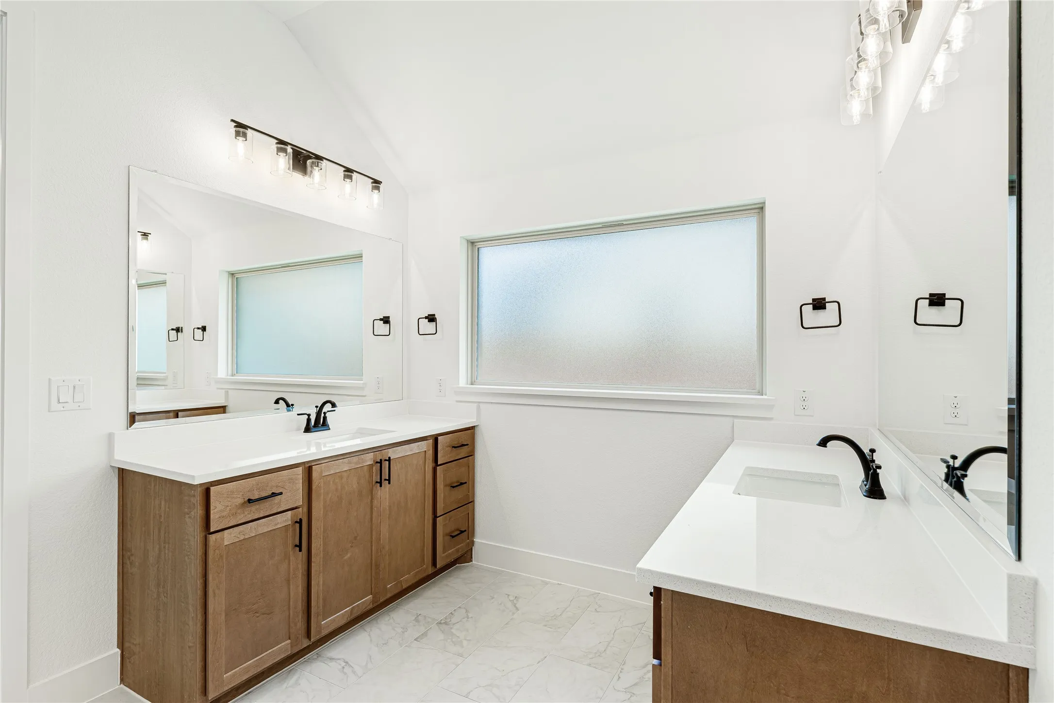 Single Family Residence For Sale in Collin County , 3312 Creek Meadow Drive, Anna, Texas 75409, 5 Bedroom, 5 Bathroom, 3 Garage spaces, 3,774 Sqft, built in 2026, mls#21300769, Real Estate Agent in Anna, Homes For Sale in Collin county, Homes For Sale in Anna, Realtor in Anna Texas, Real Estate Brokerage Independent Realty Texas, Luminita Cordes Realtor