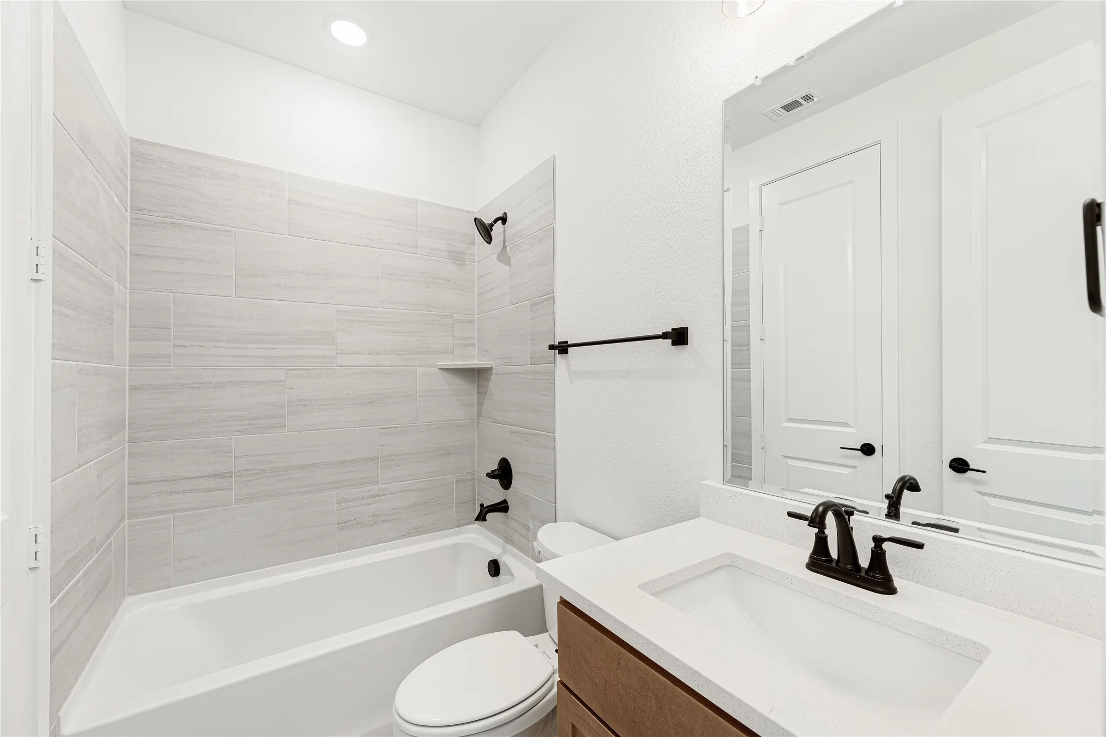 Single Family Residence For Sale in Collin County , 3312 Creek Meadow Drive, Anna, Texas 75409, 5 Bedroom, 5 Bathroom, 3 Garage spaces, 3,774 Sqft, built in 2026, mls#21300769, Real Estate Agent in Anna, Homes For Sale in Collin county, Homes For Sale in Anna, Realtor in Anna Texas, Real Estate Brokerage Independent Realty Texas, Luminita Cordes Realtor