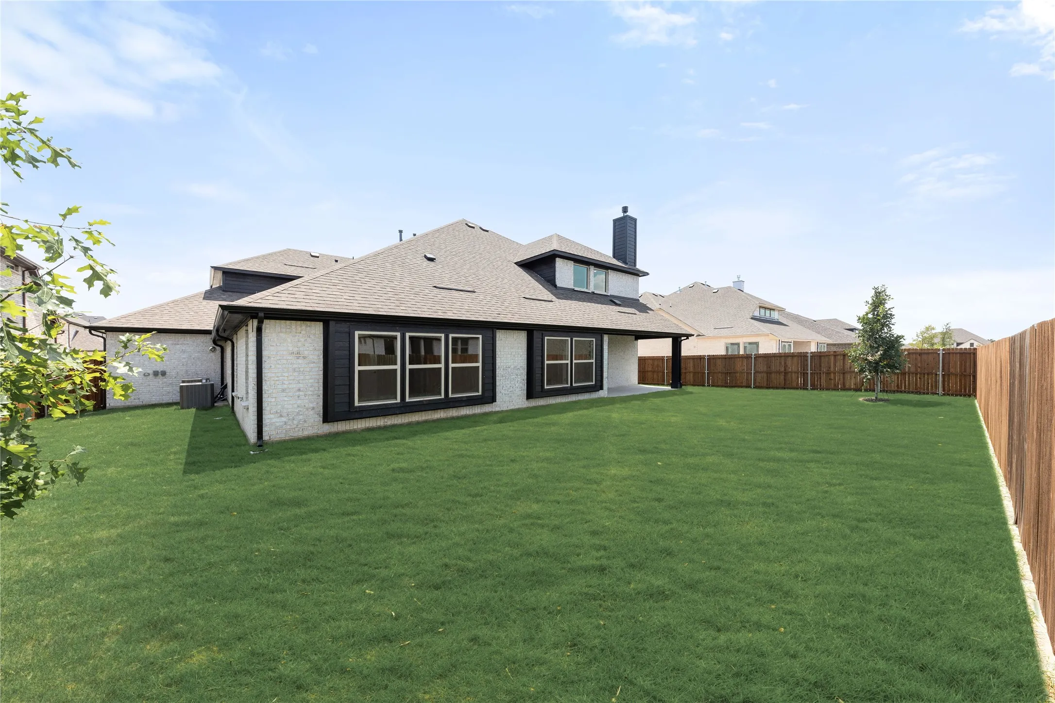 Single Family Residence For Sale in Collin County , 3312 Creek Meadow Drive, Anna, Texas 75409, 5 Bedroom, 5 Bathroom, 3 Garage spaces, 3,774 Sqft, built in 2026, mls#21300769, Real Estate Agent in Anna, Homes For Sale in Collin county, Homes For Sale in Anna, Realtor in Anna Texas, Real Estate Brokerage Independent Realty Texas, Luminita Cordes Realtor
