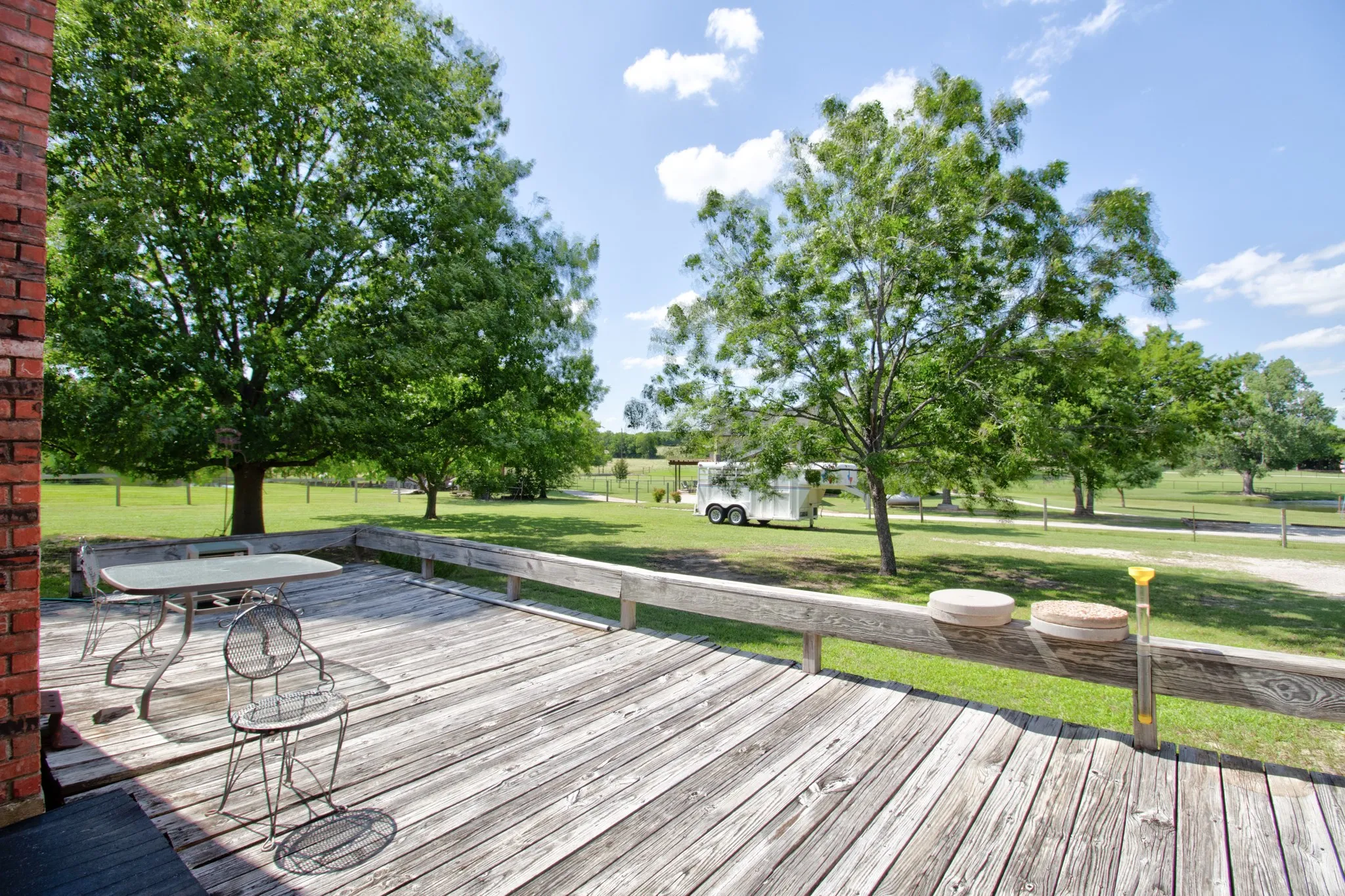 Single Family Residence For Sale in Denton County , 21921 Quail Run Road, Sanger, Texas 76266, 3 Bedroom, 2 Bathroom, 2 Garage spaces, 1,743 Sqft, built in 1986, mls#21300478, Real Estate Agent in Sanger, Homes For Sale in Denton county, Homes For Sale in Sanger, Realtor in Sanger Texas, Real Estate Brokerage Independent Realty Texas, Luminita Cordes Realtor