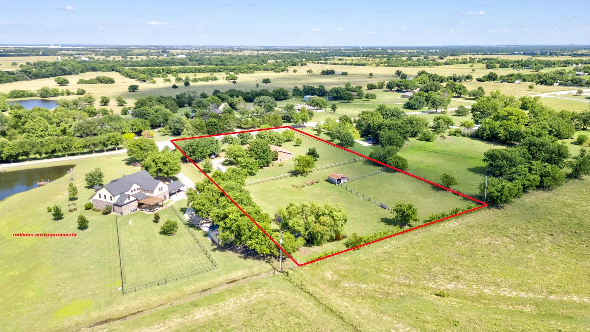 Single Family Residence For Sale in Denton County , 21921 Quail Run Road, Sanger, Texas 76266, 3 Bedroom, 2 Bathroom, 2 Garage spaces, 1,743 Sqft, built in 1986, mls#21300478, Real Estate Agent in Sanger, Homes For Sale in Denton county, Homes For Sale in Sanger, Realtor in Sanger Texas, Real Estate Brokerage Independent Realty Texas, Luminita Cordes Realtor