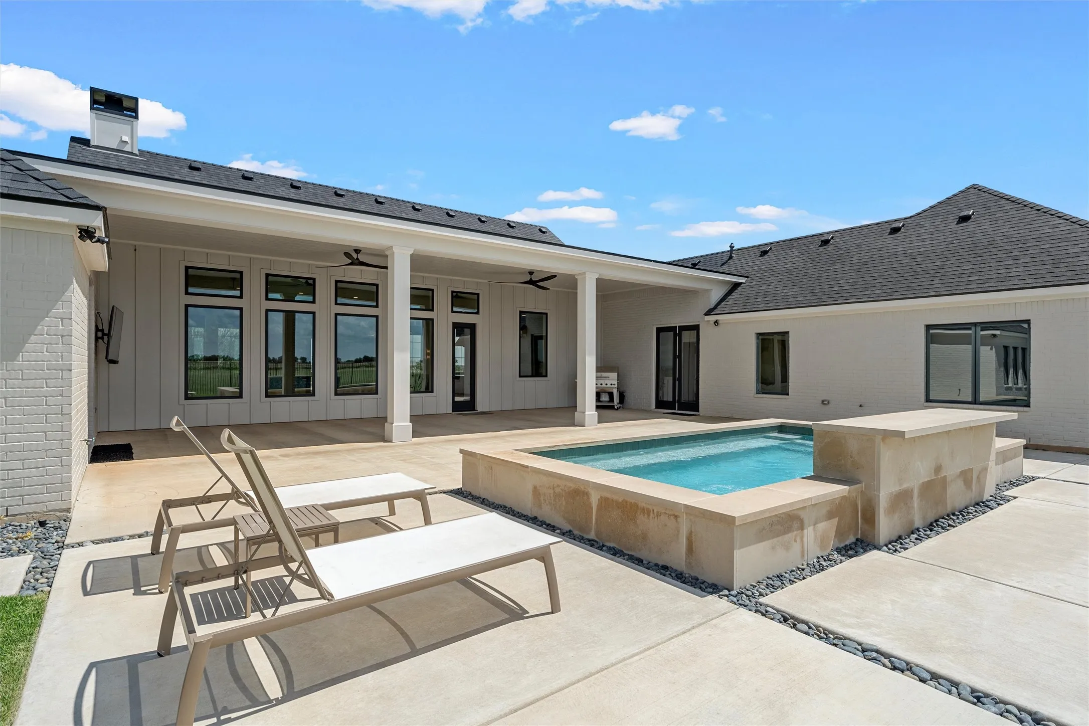 Single Family Residence For Sale in Mc Lennan County , 417 Willow Moon Ranch Road, Crawford, Texas 76638, 4 Bedroom, 4 Bathroom, 3 Garage spaces, 3,962 Sqft, built in 2023, mls#21299942, Real Estate Agent in Crawford, Homes For Sale in Mc Lennan county, Homes For Sale in Crawford, Realtor in Crawford Texas, Real Estate Brokerage Independent Realty Texas, Luminita Cordes Realtor