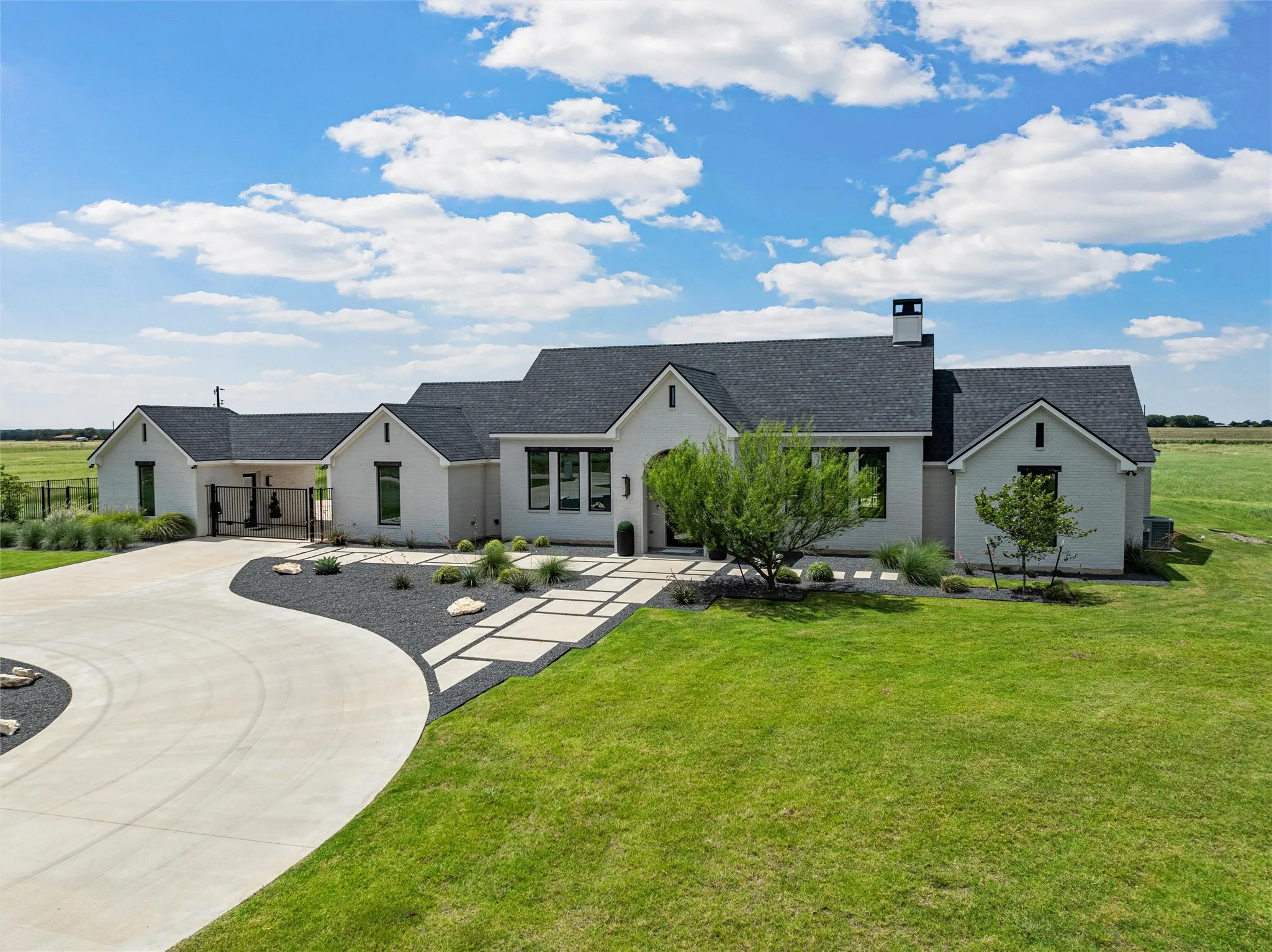 Single Family Residence For Sale in Mc Lennan County , 417 Willow Moon Ranch Road, Crawford, Texas 76638, 4 Bedroom, 4 Bathroom, 3 Garage spaces, 3,962 Sqft, built in 2023, mls#21299942, Real Estate Agent in Crawford, Homes For Sale in Mc Lennan county, Homes For Sale in Crawford, Realtor in Crawford Texas, Real Estate Brokerage Independent Realty Texas, Luminita Cordes Realtor