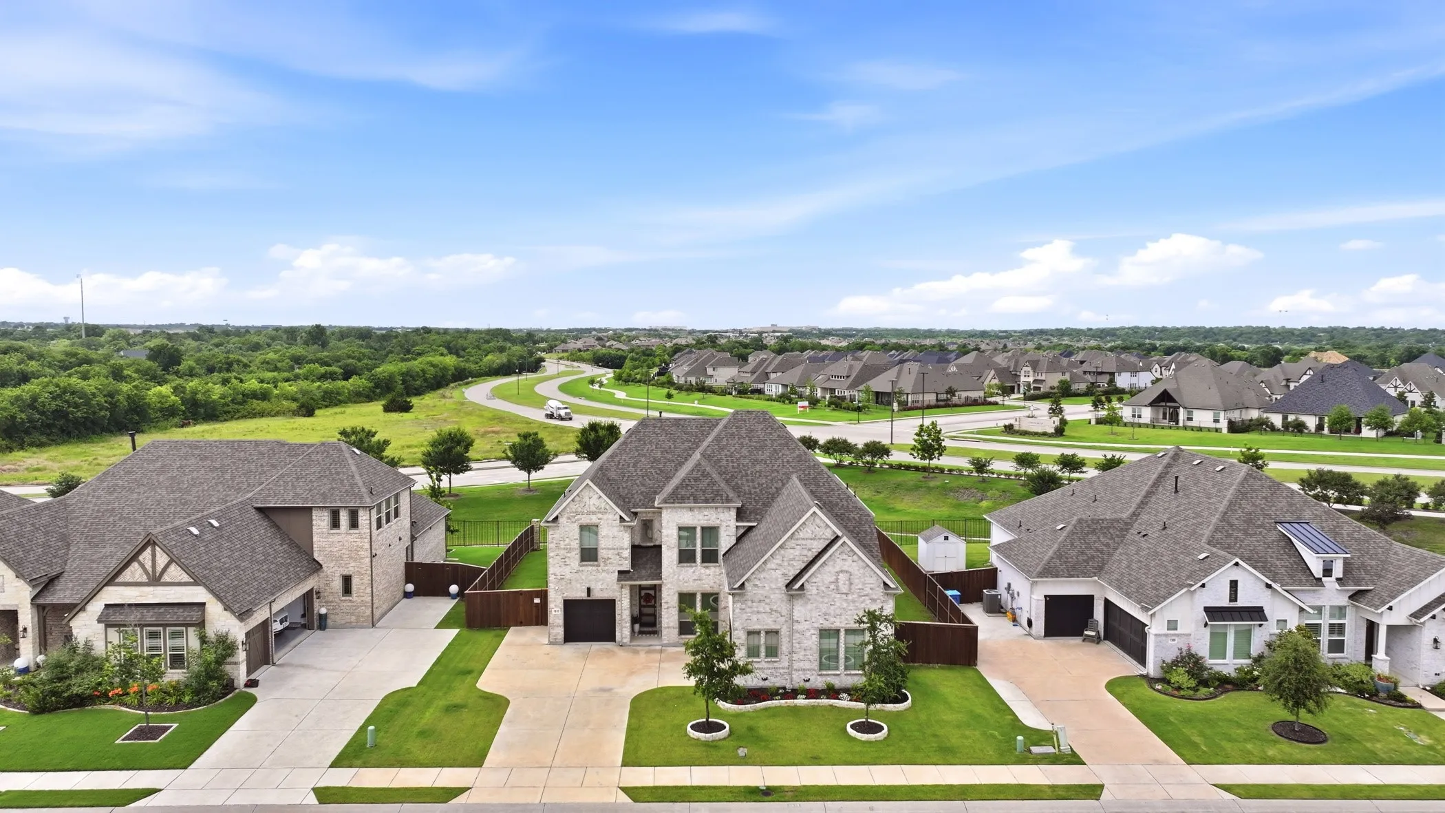 Gorgeous front of home!