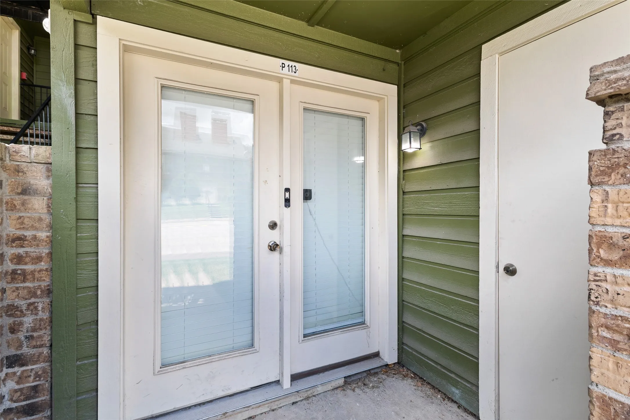 Condominium For Sale in Dallas County , 9831 Walnut Street 113, Dallas, Texas 75243, 1 Bedroom, 1 Bathroom, Garage spaces, 662 Sqft, built in 1983, Price $65,000, mls#21293385, Real Estate Agent in Dallas, Homes For Sale in Dallas county, Homes For Sale in Dallas, Realtor in Dallas Texas, Real Estate Brokerage Independent Realty Texas, Luminita Cordes Realtor