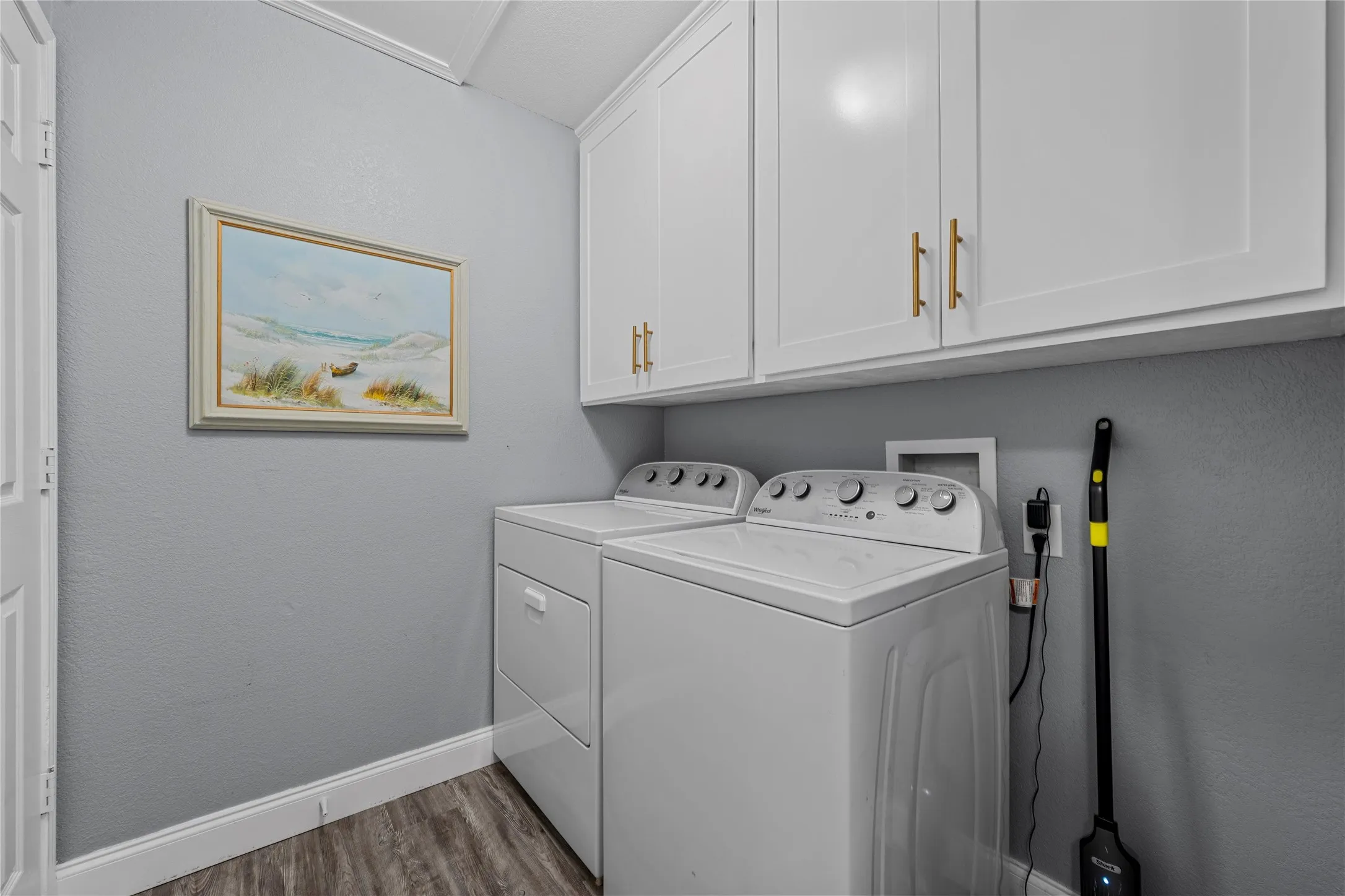 Single Family Residence For Sale in Mc Lennan County , 1231 Bagby Avenue, Waco, Texas 76706, 3 Bedroom, 3 Bathroom, Garage spaces, 1,392 Sqft, built in 2005, mls#21294406, Real Estate Agent in Waco, Homes For Sale in Mc Lennan county, Homes For Sale in Waco, Realtor in Waco Texas, Real Estate Brokerage Independent Realty Texas, Luminita Cordes Realtor