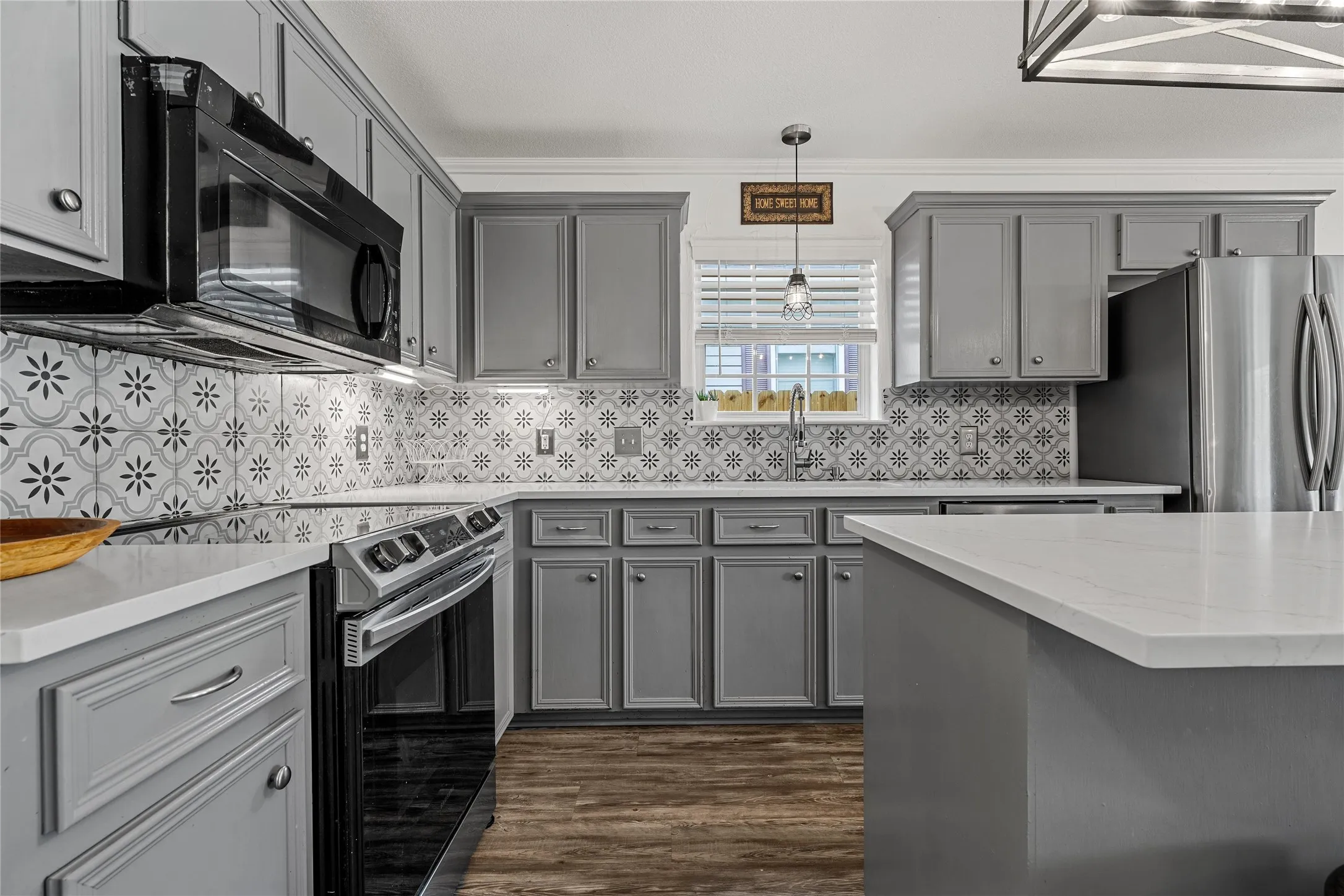 Single Family Residence For Sale in Mc Lennan County , 1231 Bagby Avenue, Waco, Texas 76706, 3 Bedroom, 3 Bathroom, Garage spaces, 1,392 Sqft, built in 2005, mls#21294406, Real Estate Agent in Waco, Homes For Sale in Mc Lennan county, Homes For Sale in Waco, Realtor in Waco Texas, Real Estate Brokerage Independent Realty Texas, Luminita Cordes Realtor