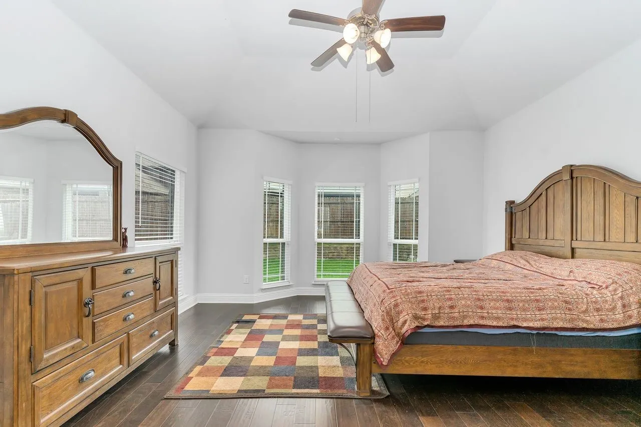 Single Family Residence For Sale in Tarrant County , 6441 Dove Chase Lane, Fort Worth, Texas 76123, 5 Bedroom, 4 Bathroom, 3 Garage spaces, 3,076 Sqft, built in 2019, mls#21300831, Real Estate Agent in Fort Worth, Homes For Sale in Tarrant county, Homes For Sale in Fort Worth, Realtor in Fort Worth Texas, Real Estate Brokerage Independent Realty Texas, Luminita Cordes Realtor
