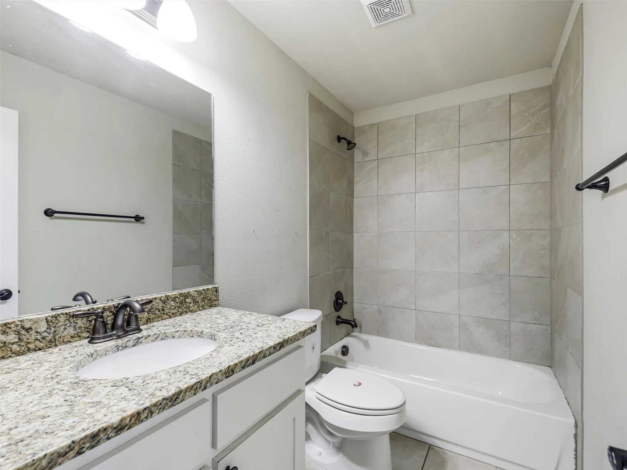 Duplex For Rent in Denton County , 4918 Villas Drive, Sanger, Texas 76266, 3 Bedroom, 3 Bathroom, 2 Garage spaces, 1,488 Sqft, built in 2017, Price $1,950, mls#21290372, Real Estate Agent in Sanger, Homes For Rent in Denton county, Homes For Rent in Sanger, Realtor in Sanger Texas, Real Estate Brokerage Independent Realty Texas, Luminita Cordes Realtor