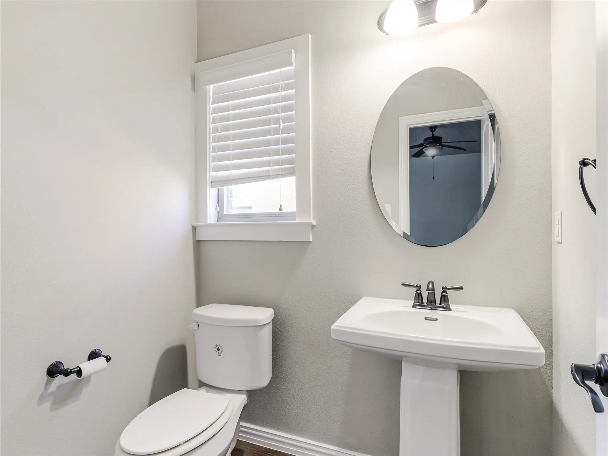 Duplex For Rent in Denton County , 4918 Villas Drive, Sanger, Texas 76266, 3 Bedroom, 3 Bathroom, 2 Garage spaces, 1,488 Sqft, built in 2017, Price $1,950, mls#21290372, Real Estate Agent in Sanger, Homes For Rent in Denton county, Homes For Rent in Sanger, Realtor in Sanger Texas, Real Estate Brokerage Independent Realty Texas, Luminita Cordes Realtor