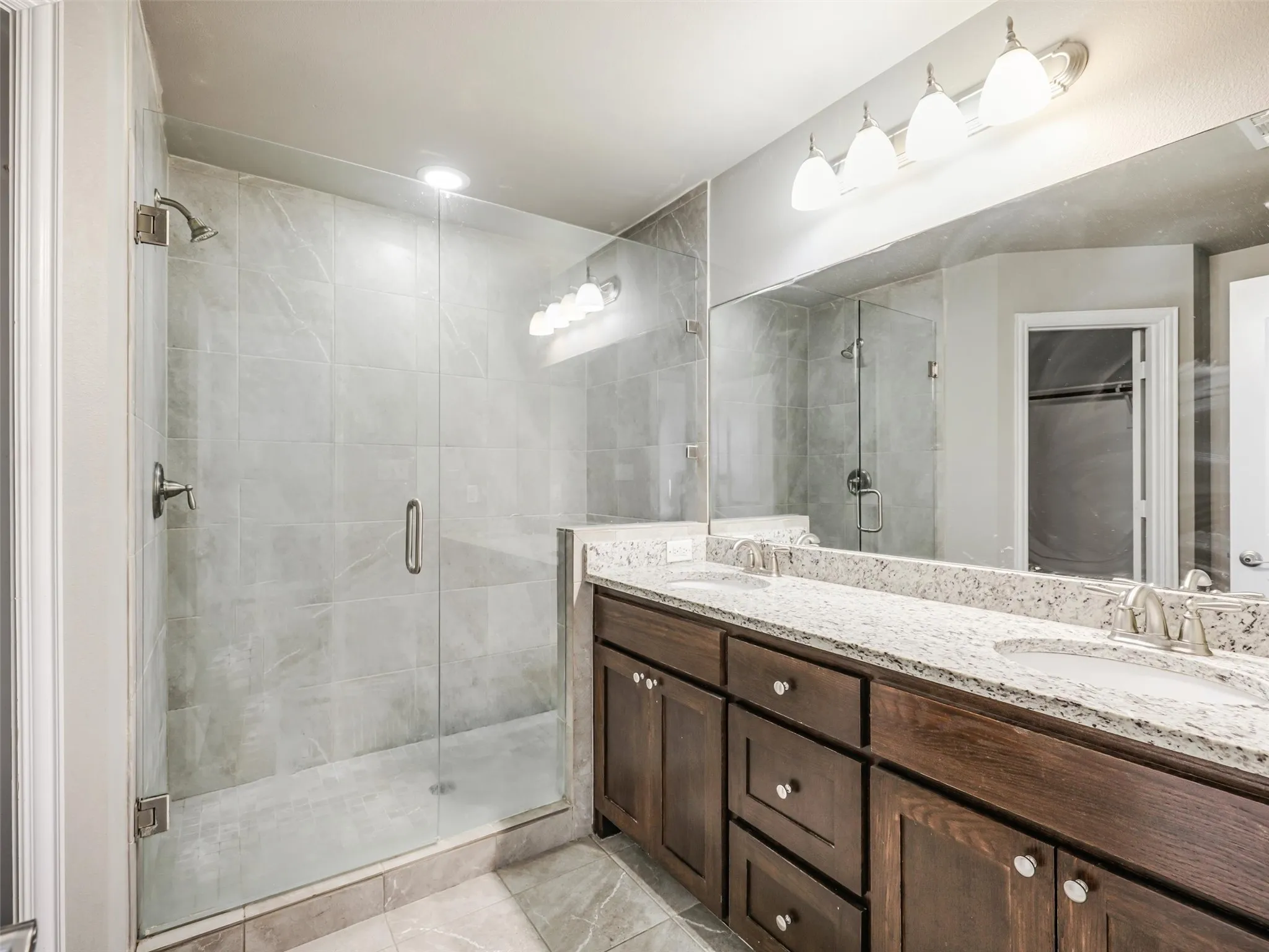 Duplex For Rent in Denton County , 4916 Villas Drive 4916, Sanger, Texas 76266, 3 Bedroom, 3 Bathroom, 2 Garage spaces, 1,488 Sqft, built in 2017, mls#21290369, Real Estate Agent in Sanger, Homes For Rent in Denton county, Homes For Rent in Sanger, Realtor in Sanger Texas, Real Estate Brokerage Independent Realty Texas, Luminita Cordes Realtor