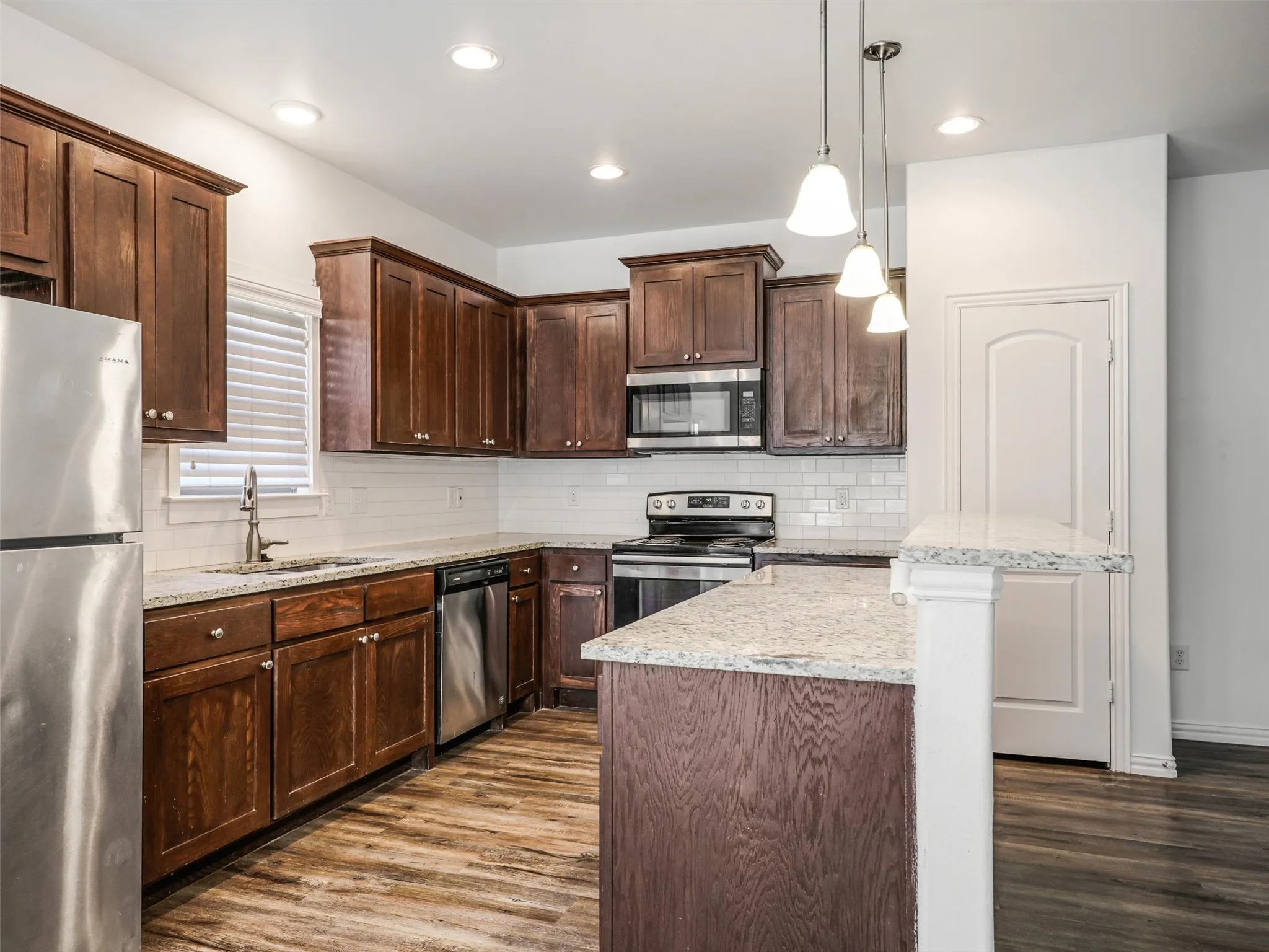 Duplex For Rent in Denton County , 4916 Villas Drive 4916, Sanger, Texas 76266, 3 Bedroom, 3 Bathroom, 2 Garage spaces, 1,488 Sqft, built in 2017, mls#21290369, Real Estate Agent in Sanger, Homes For Rent in Denton county, Homes For Rent in Sanger, Realtor in Sanger Texas, Real Estate Brokerage Independent Realty Texas, Luminita Cordes Realtor