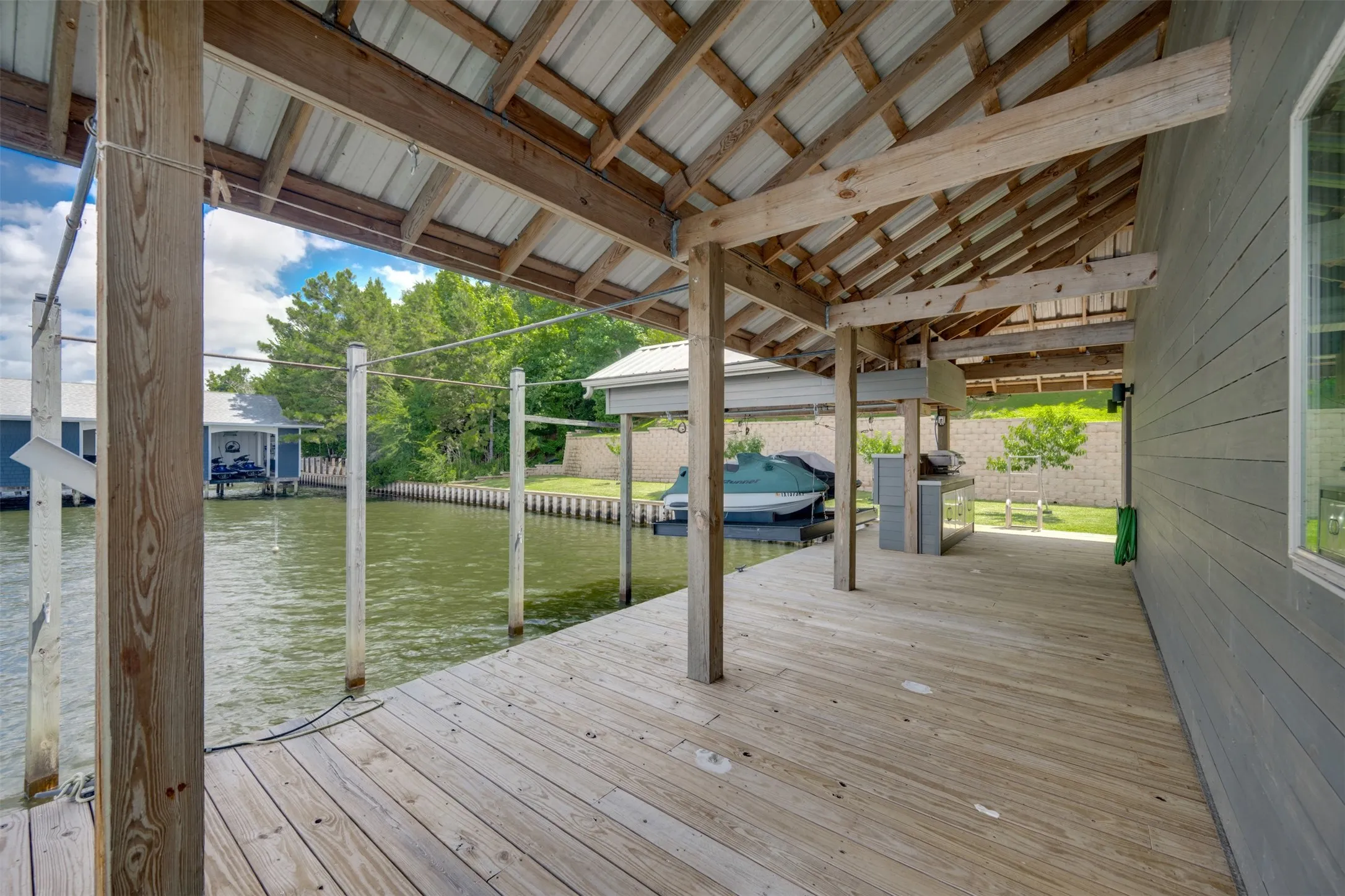 Single Family Residence For Sale in Cherokee County , 127 Lake Bluff Drive, Bullard, Texas 75757, 3 Bedroom, 3 Bathroom, 2 Garage spaces, 3,160 Sqft, built in 2023, mls#21300765, Real Estate Agent in Bullard, Homes For Sale in Cherokee county, Homes For Sale in Bullard, Realtor in Bullard Texas, Real Estate Brokerage Independent Realty Texas, Luminita Cordes Realtor
