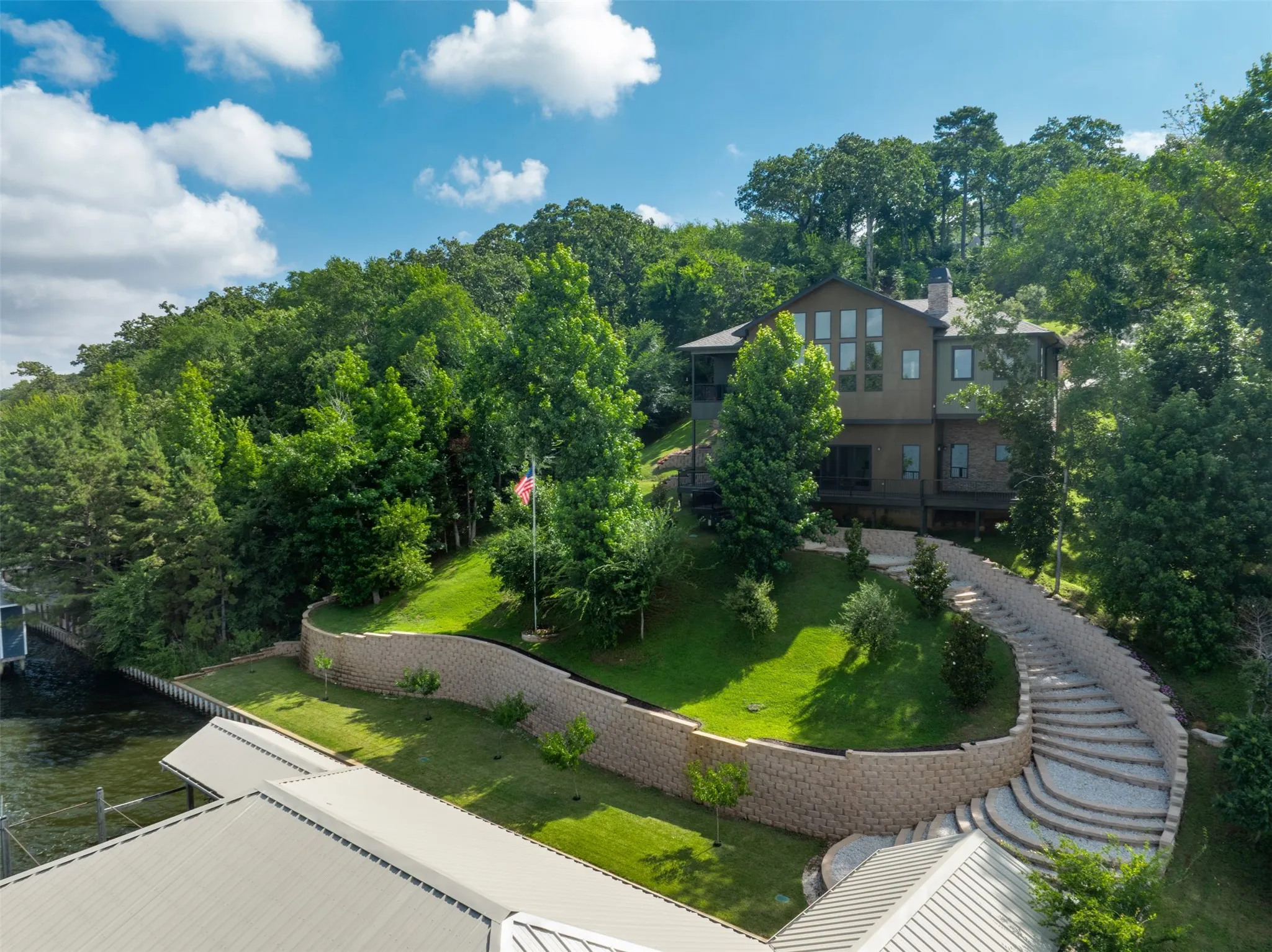Single Family Residence For Sale in Cherokee County , 127 Lake Bluff Drive, Bullard, Texas 75757, 3 Bedroom, 3 Bathroom, 2 Garage spaces, 3,160 Sqft, built in 2023, mls#21300765, Real Estate Agent in Bullard, Homes For Sale in Cherokee county, Homes For Sale in Bullard, Realtor in Bullard Texas, Real Estate Brokerage Independent Realty Texas, Luminita Cordes Realtor
