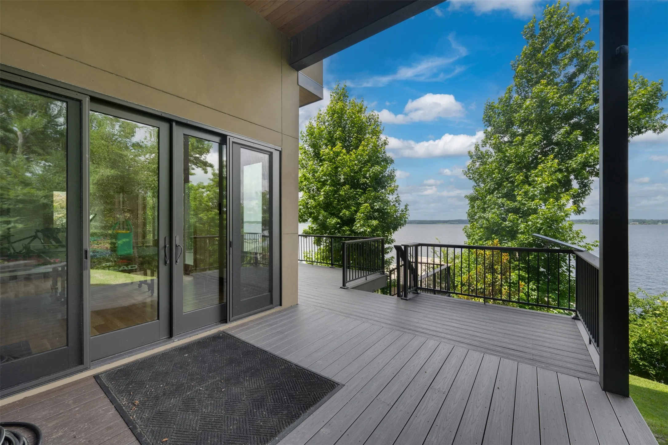 Single Family Residence For Sale in Cherokee County , 127 Lake Bluff Drive, Bullard, Texas 75757, 3 Bedroom, 3 Bathroom, 2 Garage spaces, 3,160 Sqft, built in 2023, mls#21300765, Real Estate Agent in Bullard, Homes For Sale in Cherokee county, Homes For Sale in Bullard, Realtor in Bullard Texas, Real Estate Brokerage Independent Realty Texas, Luminita Cordes Realtor