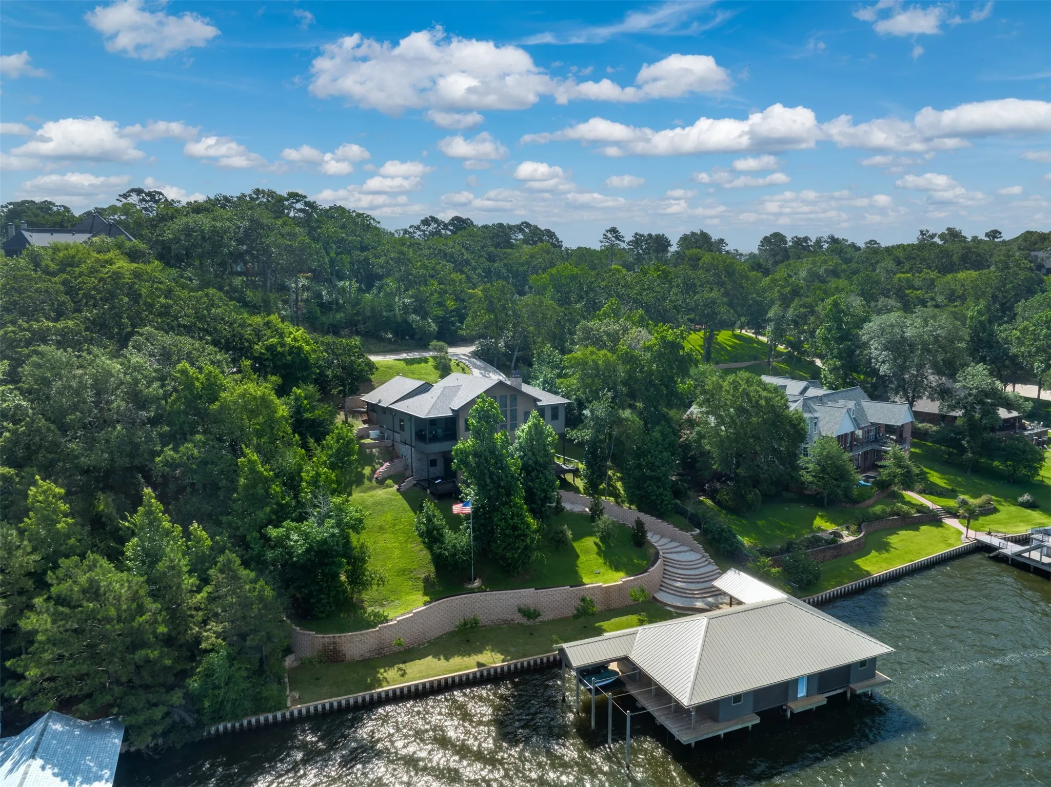 Single Family Residence For Sale in Cherokee County , 127 Lake Bluff Drive, Bullard, Texas 75757, 3 Bedroom, 3 Bathroom, 2 Garage spaces, 3,160 Sqft, built in 2023, mls#21300765, Real Estate Agent in Bullard, Homes For Sale in Cherokee county, Homes For Sale in Bullard, Realtor in Bullard Texas, Real Estate Brokerage Independent Realty Texas, Luminita Cordes Realtor
