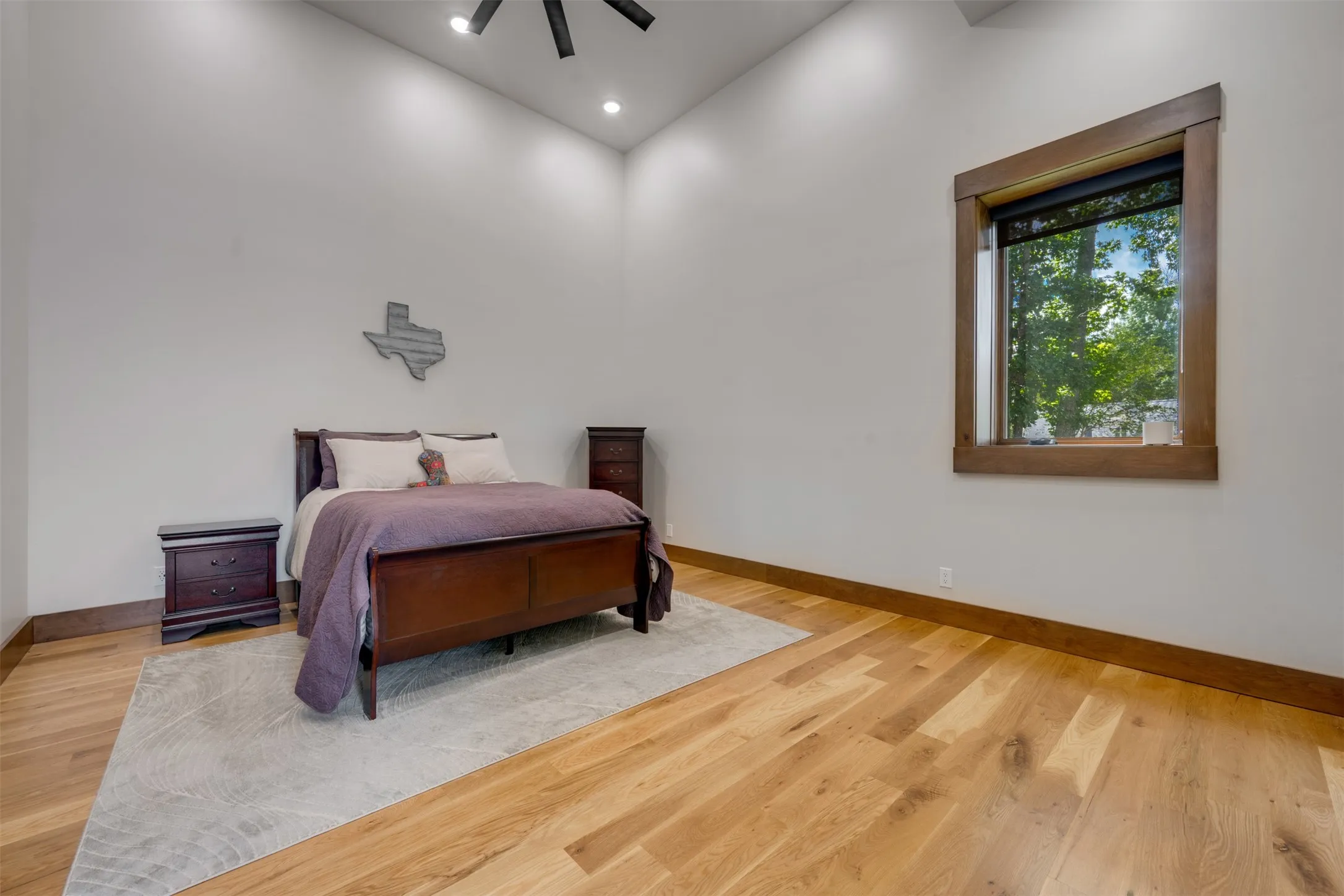 Single Family Residence For Sale in Cherokee County , 127 Lake Bluff Drive, Bullard, Texas 75757, 3 Bedroom, 3 Bathroom, 2 Garage spaces, 3,160 Sqft, built in 2023, mls#21300765, Real Estate Agent in Bullard, Homes For Sale in Cherokee county, Homes For Sale in Bullard, Realtor in Bullard Texas, Real Estate Brokerage Independent Realty Texas, Luminita Cordes Realtor