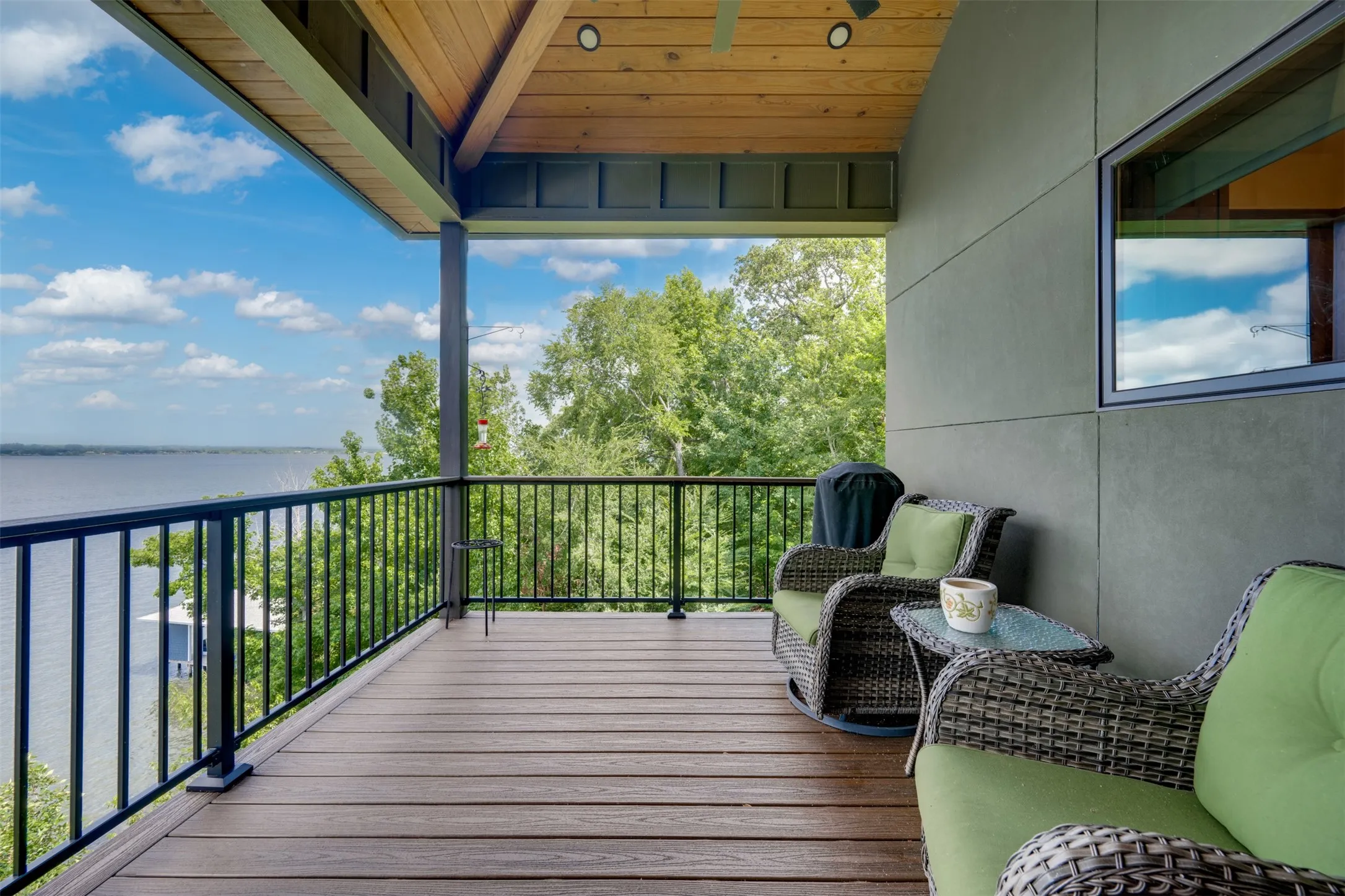 Single Family Residence For Sale in Cherokee County , 127 Lake Bluff Drive, Bullard, Texas 75757, 3 Bedroom, 3 Bathroom, 2 Garage spaces, 3,160 Sqft, built in 2023, mls#21300765, Real Estate Agent in Bullard, Homes For Sale in Cherokee county, Homes For Sale in Bullard, Realtor in Bullard Texas, Real Estate Brokerage Independent Realty Texas, Luminita Cordes Realtor
