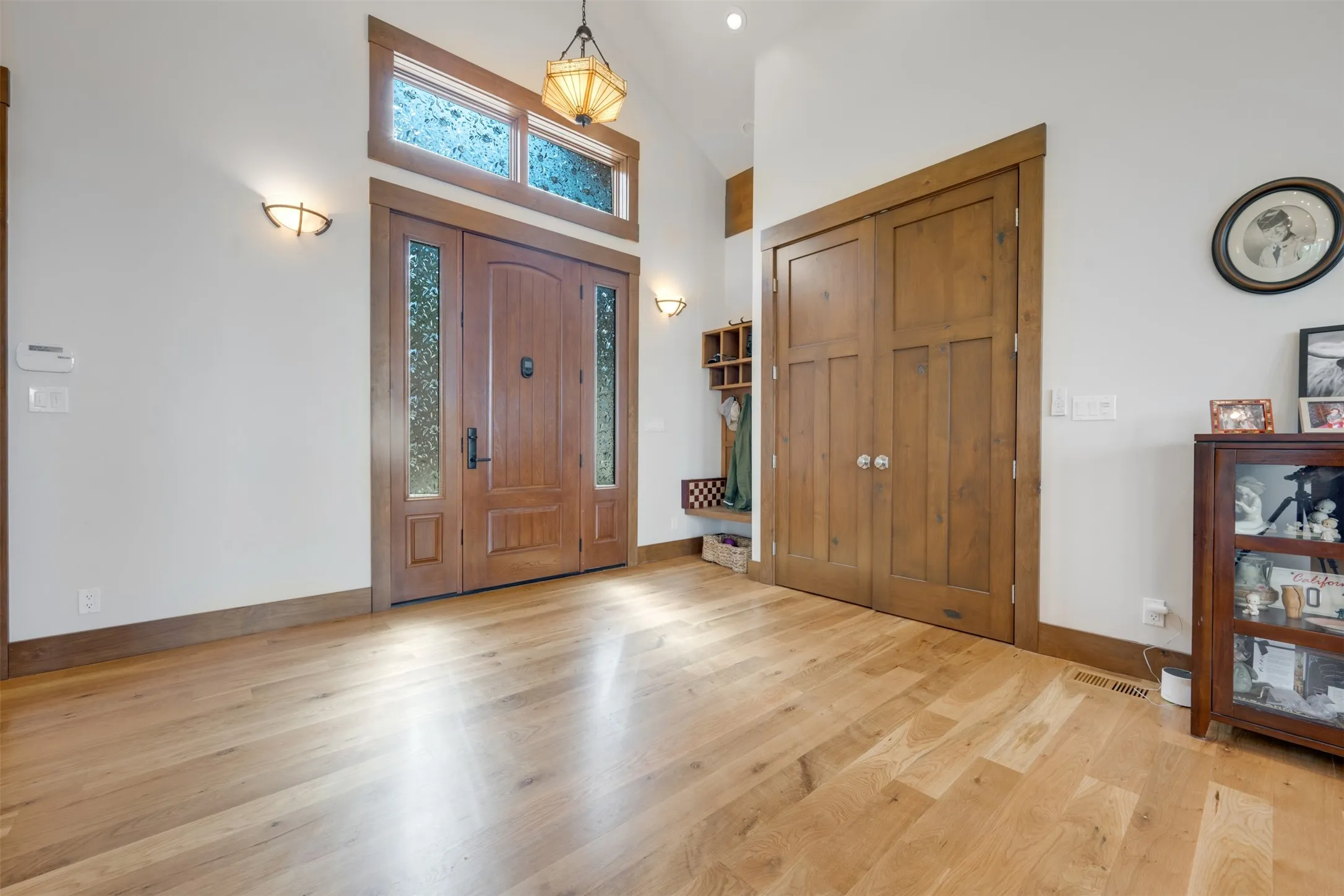 Single Family Residence For Sale in Cherokee County , 127 Lake Bluff Drive, Bullard, Texas 75757, 3 Bedroom, 3 Bathroom, 2 Garage spaces, 3,160 Sqft, built in 2023, mls#21300765, Real Estate Agent in Bullard, Homes For Sale in Cherokee county, Homes For Sale in Bullard, Realtor in Bullard Texas, Real Estate Brokerage Independent Realty Texas, Luminita Cordes Realtor