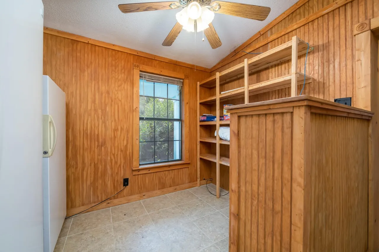 Manufactured Home For Sale in Limestone County , 1603 LCR 822, Groesbeck, Texas 76642, 5 Bedrooms, 2 Bathrooms, Garage spaces, 3,528 Sqft, built in 1999, Price $595,000, mls#21300678, Real Estate Agent in Groesbeck, Homes For Sale in Limestone county, Homes For Sale in Groesbeck, Realtor in Groesbeck Texas, Real Estate Brokerage Independent Realty Texas, Luminita Cordes Realtor