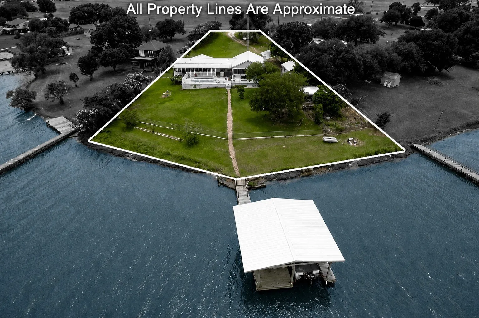 Manufactured Home For Sale in Limestone County , 1603 LCR 822, Groesbeck, Texas 76642, 5 Bedrooms, 2 Bathrooms, Garage spaces, 3,528 Sqft, built in 1999, Price $595,000, mls#21300678, Real Estate Agent in Groesbeck, Homes For Sale in Limestone county, Homes For Sale in Groesbeck, Realtor in Groesbeck Texas, Real Estate Brokerage Independent Realty Texas, Luminita Cordes Realtor