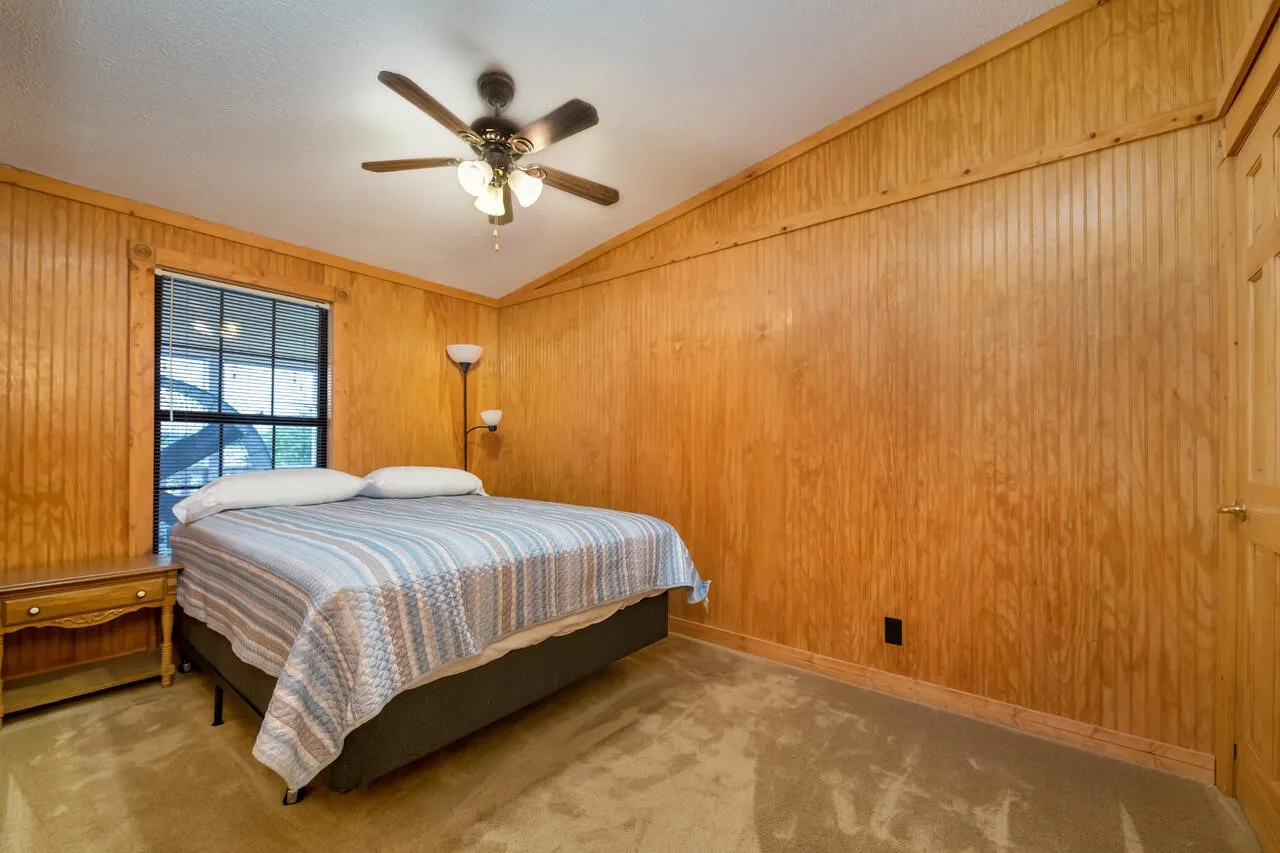 Manufactured Home For Sale in Limestone County , 1603 LCR 822, Groesbeck, Texas 76642, 5 Bedrooms, 2 Bathrooms, Garage spaces, 3,528 Sqft, built in 1999, Price $595,000, mls#21300678, Real Estate Agent in Groesbeck, Homes For Sale in Limestone county, Homes For Sale in Groesbeck, Realtor in Groesbeck Texas, Real Estate Brokerage Independent Realty Texas, Luminita Cordes Realtor