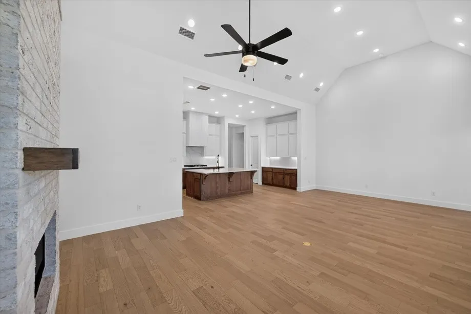 Single Family Residence For Sale in Denton County , 4017 Trellis Drive, Celina, Texas 75078, 4 Bedroom, 4 Bathroom, 3 Garage spaces, 2,851 Sqft, built in 2026, mls#21300843, Real Estate Agent in Celina, Homes For Sale in Denton county, Homes For Sale in Celina, Realtor in Celina Texas, Real Estate Brokerage Independent Realty Texas, Luminita Cordes Realtor