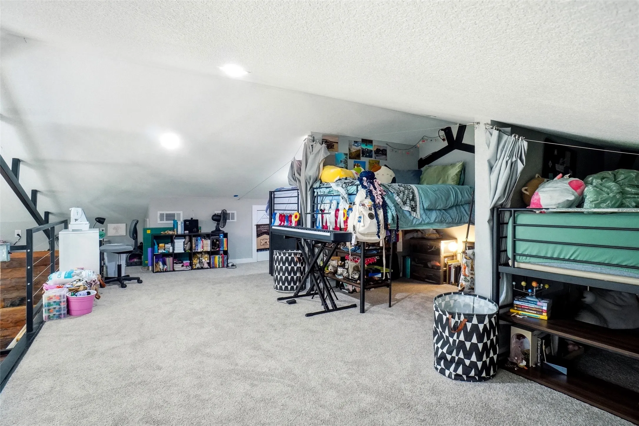 Farm For Sale in Jack County , 5511 Fm 2127, Bowie, Texas 76230, 2 Bedroom, 1 Bathroom, 1 Garage spaces, 1,200 Sqft, built in 2020, mls#21300879, Real Estate Agent in Bowie, Homes For Sale in Jack county, Homes For Sale in Bowie, Realtor in Bowie Texas, Real Estate Brokerage Independent Realty Texas, Luminita Cordes Realtor
