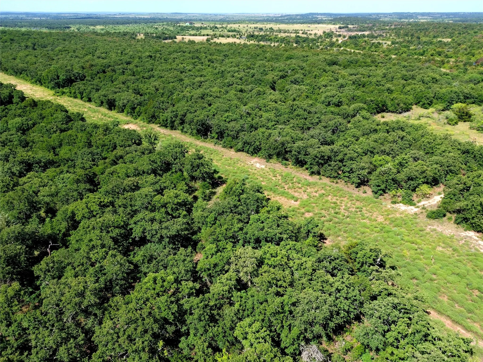 Farm For Sale in Jack County , 5511 Fm 2127, Bowie, Texas 76230, 2 Bedroom, 1 Bathroom, 1 Garage spaces, 1,200 Sqft, built in 2020, mls#21300879, Real Estate Agent in Bowie, Homes For Sale in Jack county, Homes For Sale in Bowie, Realtor in Bowie Texas, Real Estate Brokerage Independent Realty Texas, Luminita Cordes Realtor