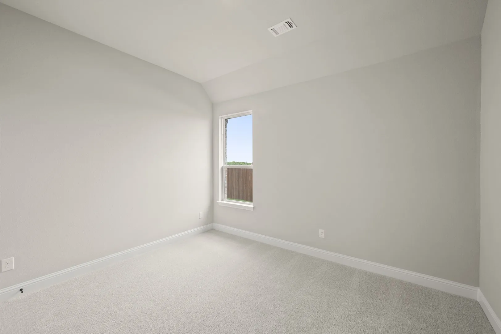 DFW-Myrtle Creek-Concept 2464-241 Pine Leaf Trail-Bedroom- Risewell Homes-3